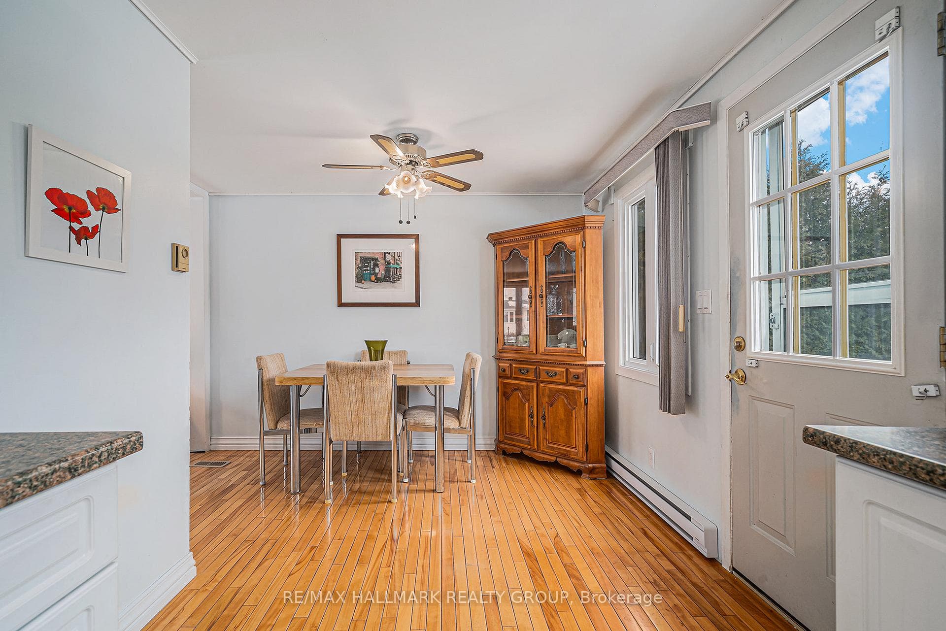 210 Dodson Street photo 6