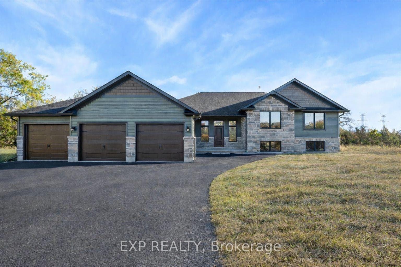 251 Wallbridge Road photo 1