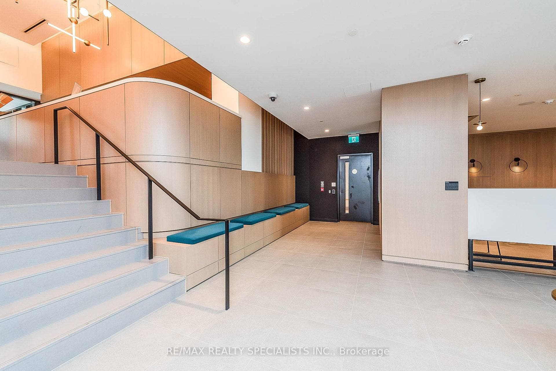 8 Beverly Glen Boulevard Unit 202 photo 26