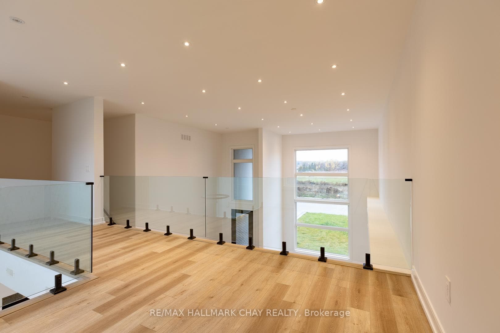 3706 Quayside Drive photo 13