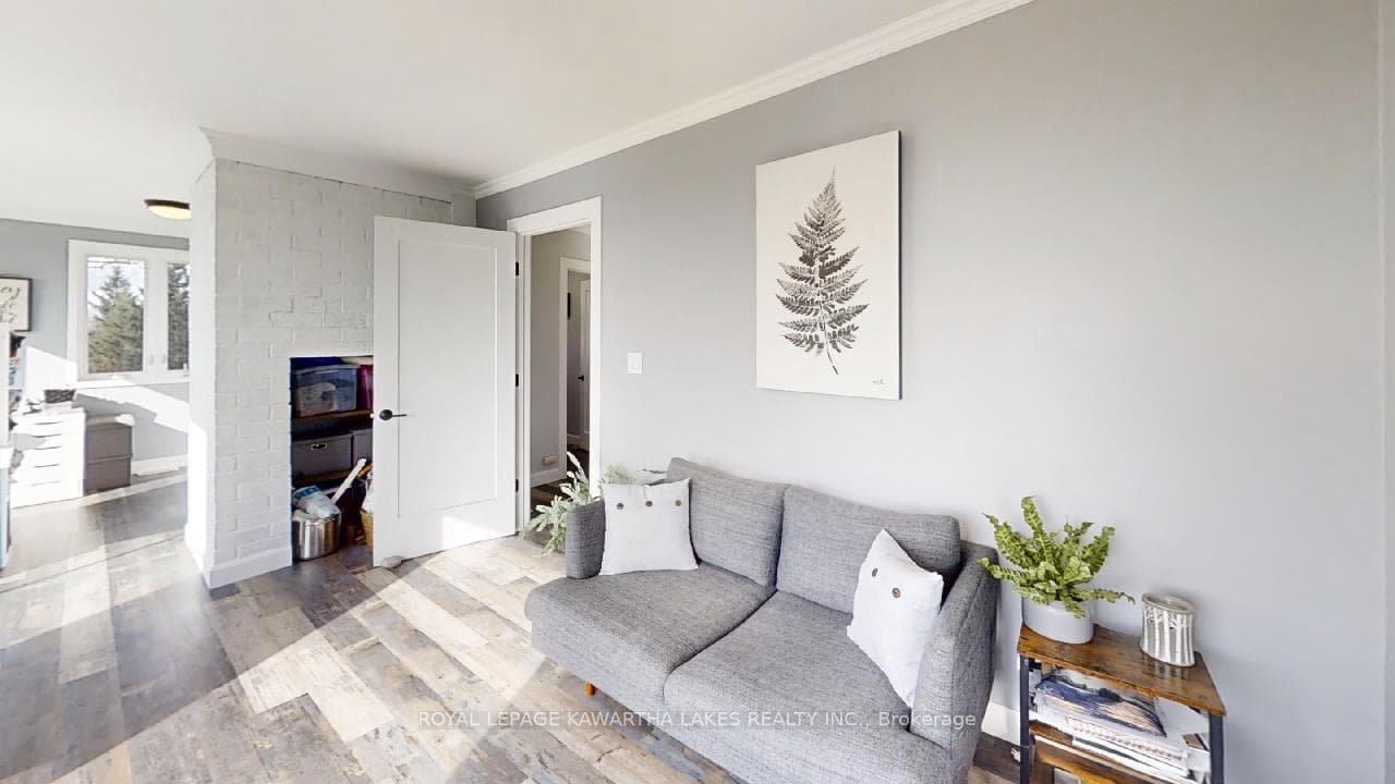 23 Rockside Lane photo 9
