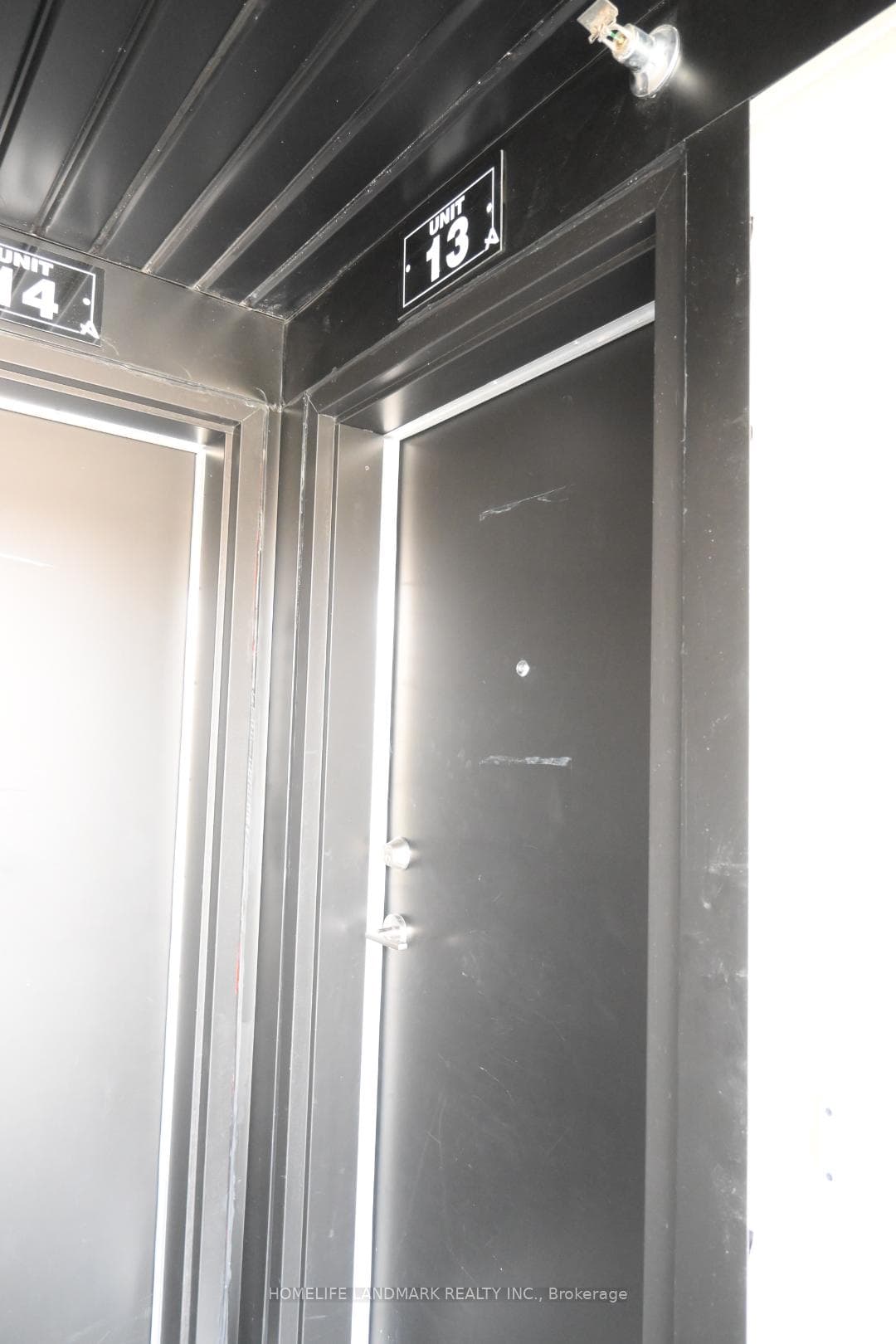 235 Mclevin Avenue Unit 13 photo 3