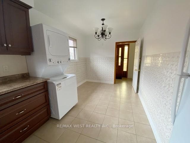 33 Starview Drive photo 3