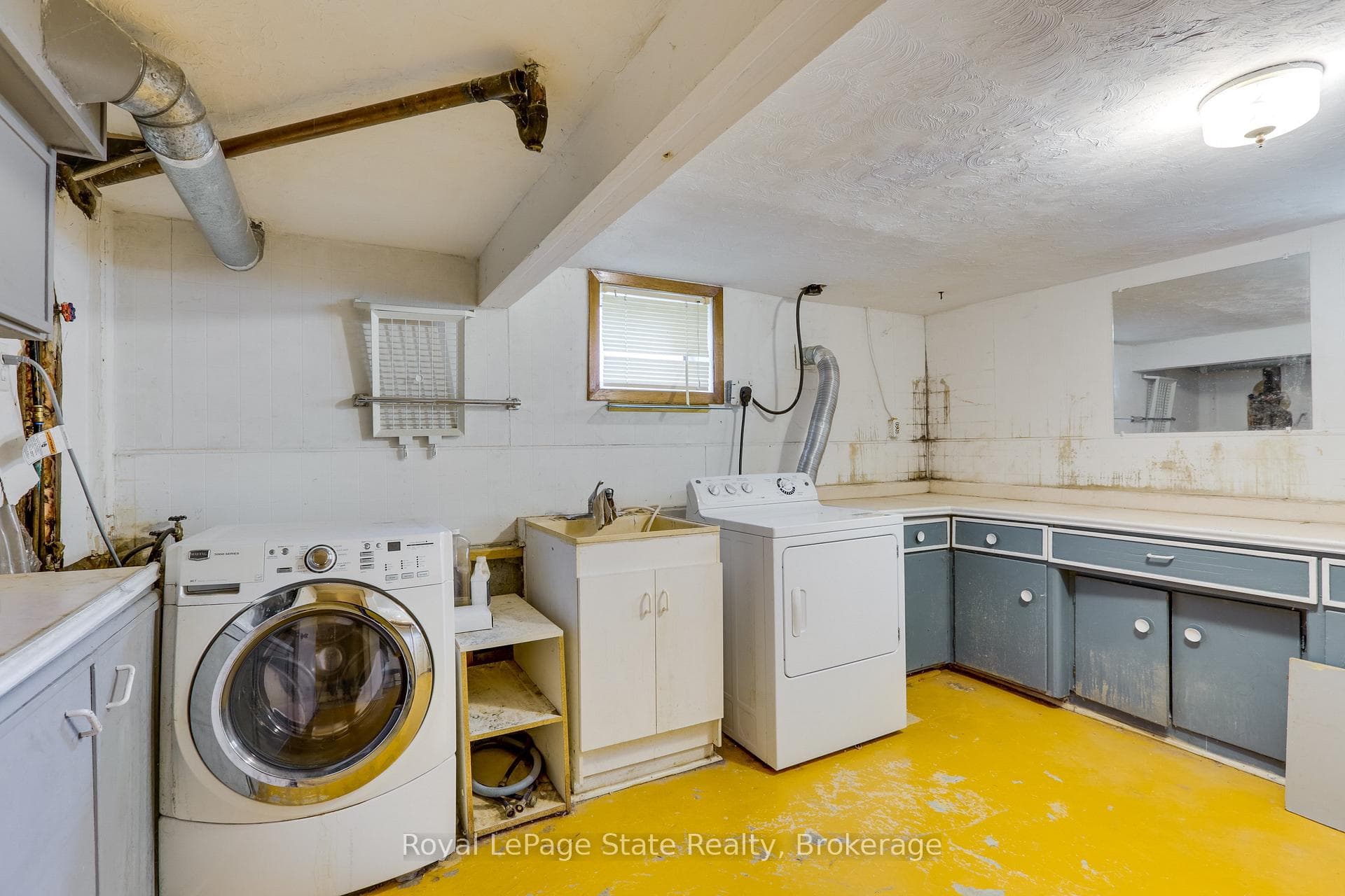 220 Washington Street photo 31