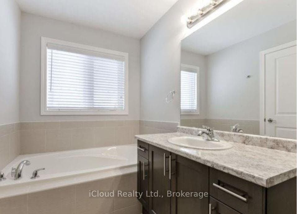 66 Cittadella Boulevard photo 12
