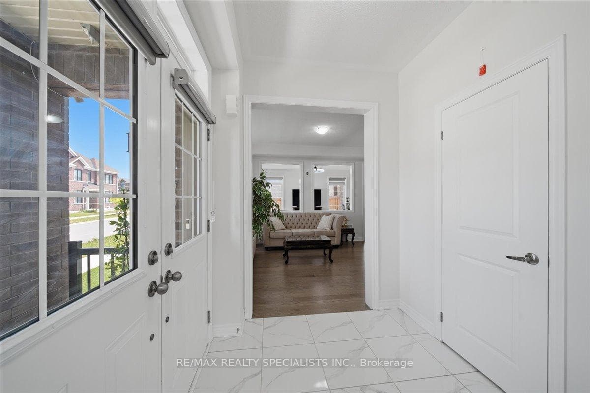 120 Durham Avenue photo 7