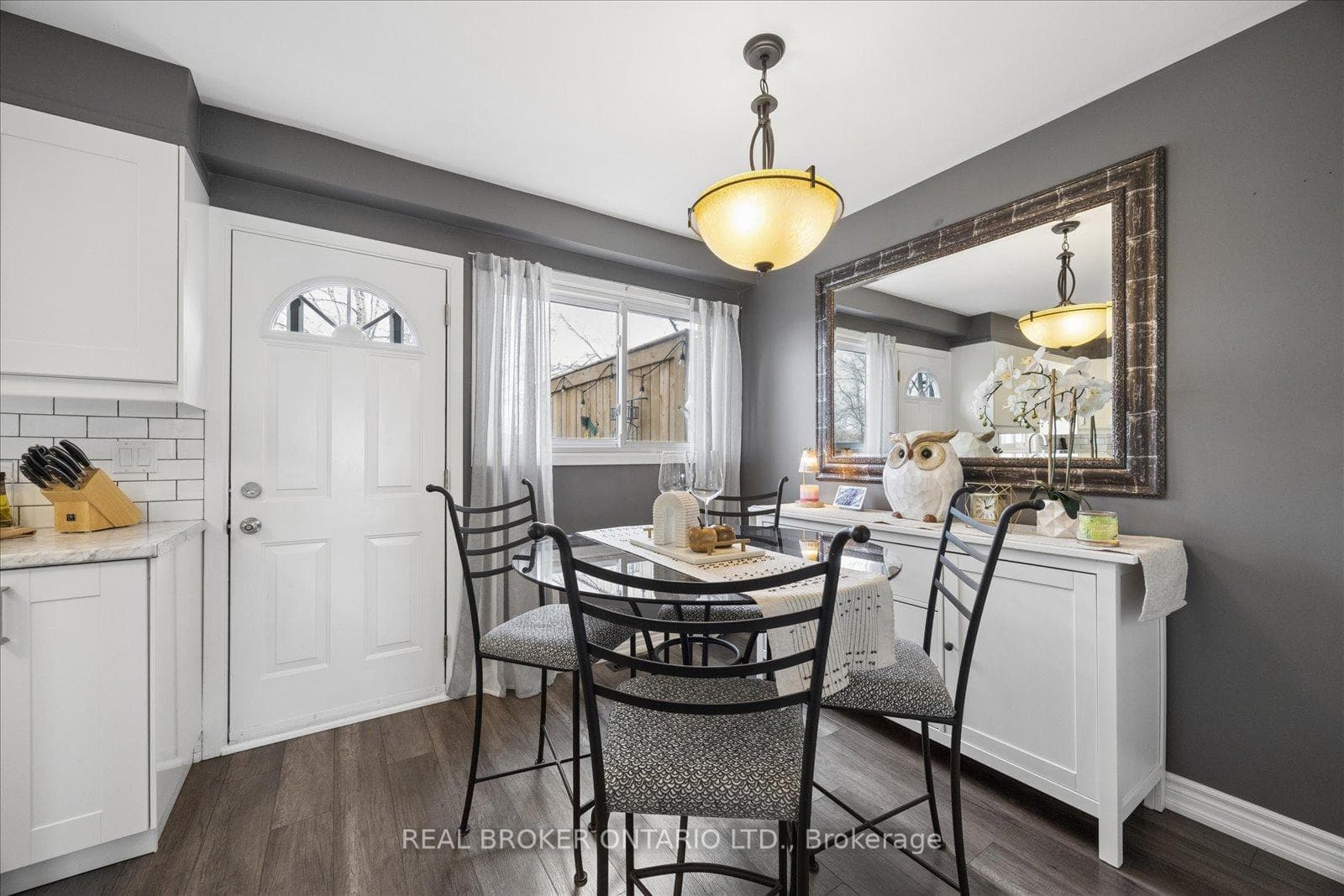 Kitchen/Breakfast 1