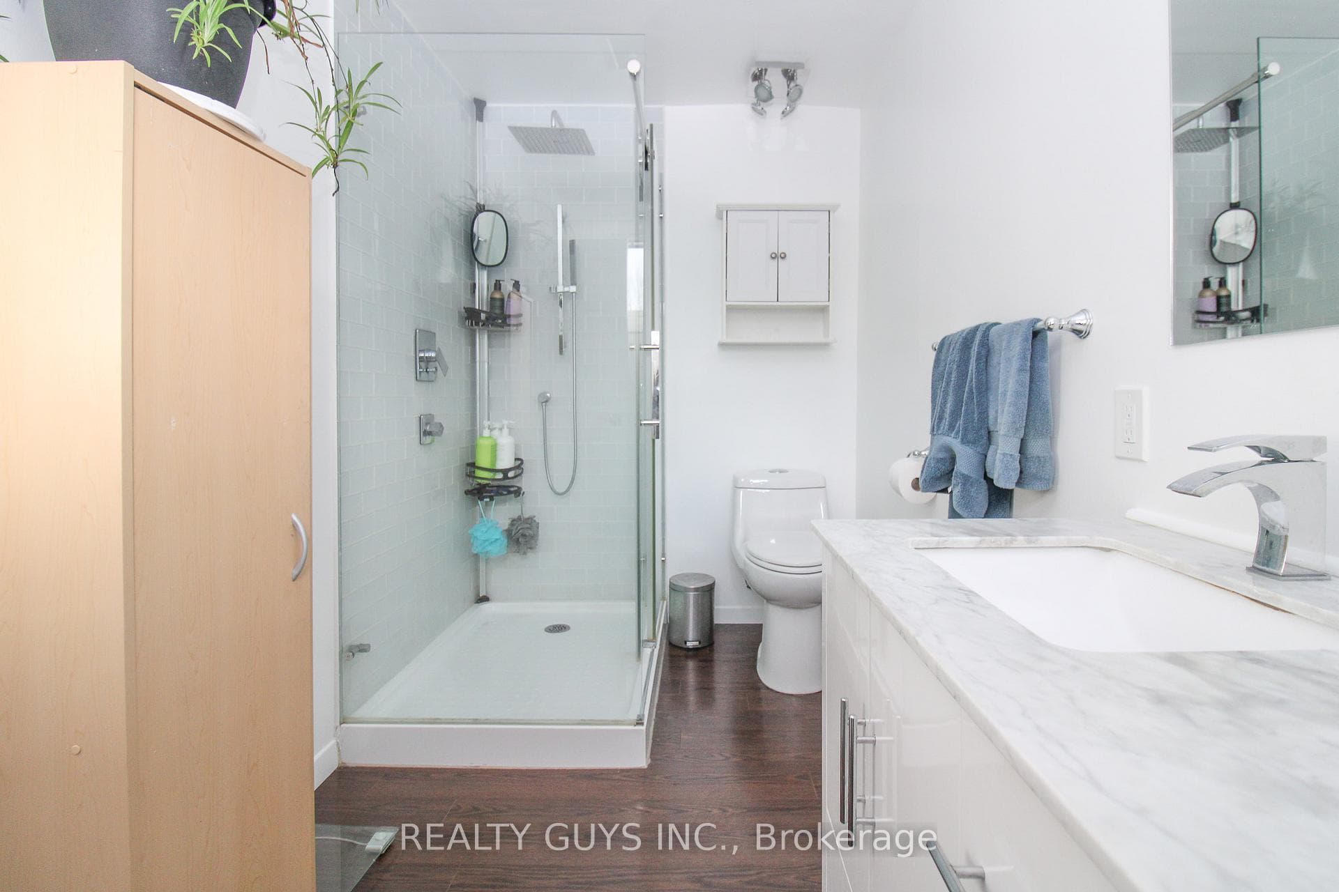 316 Douglas Road photo 33