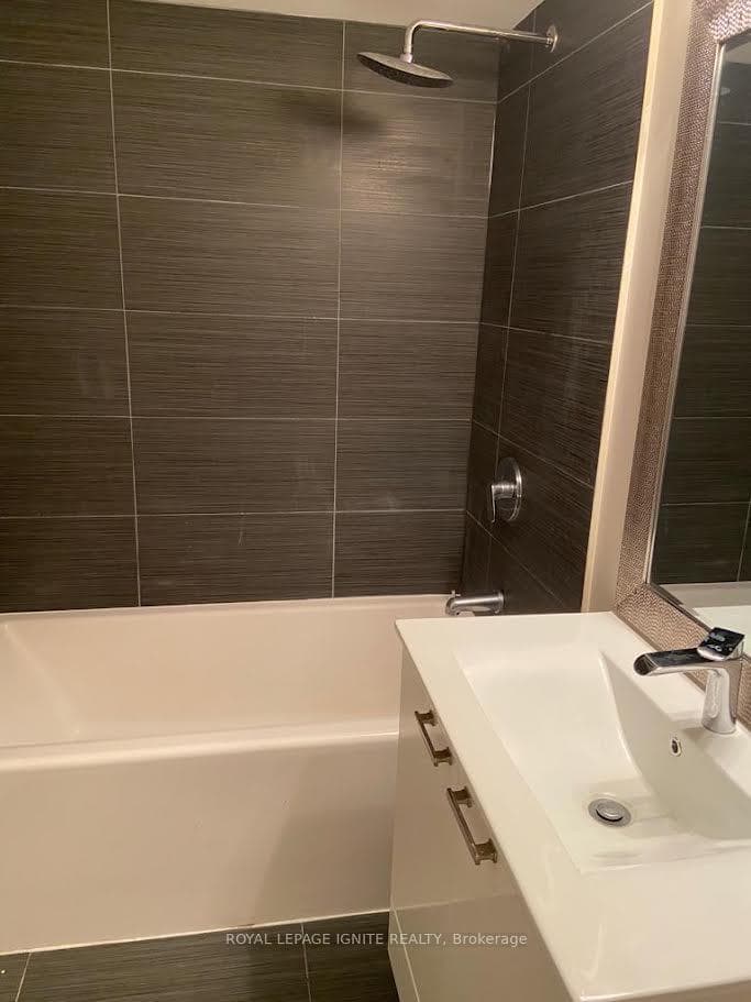 2150 Lawrence Avenue Unit 1207 photo 19