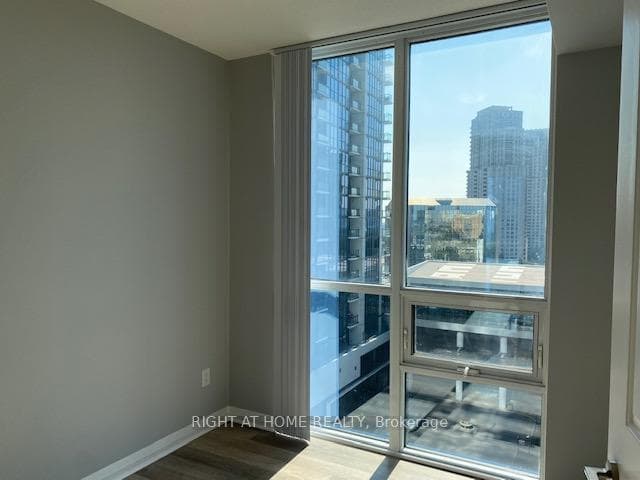 5025 Four Springs Avenue Unit 807 photo 16