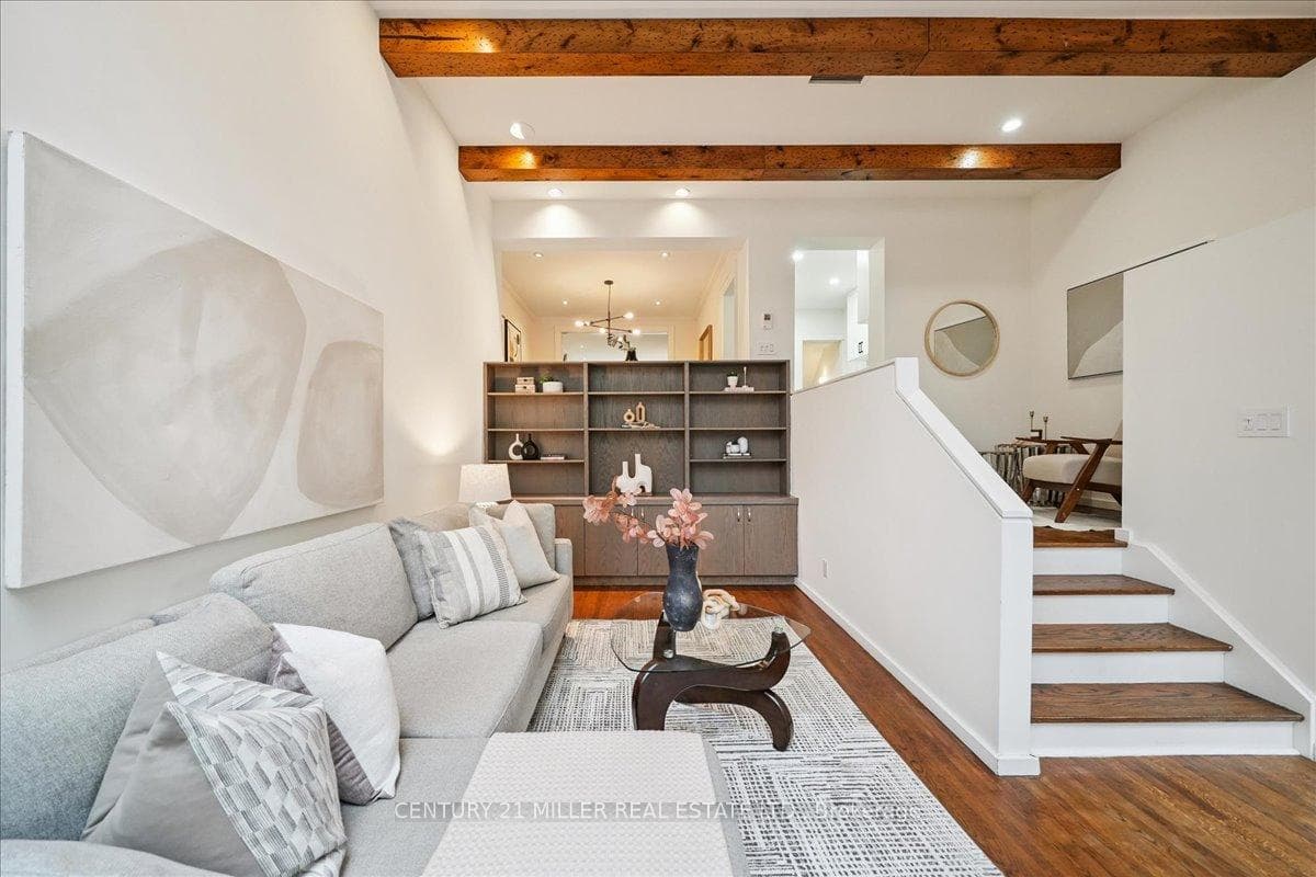 94 Castlewood Road photo 14