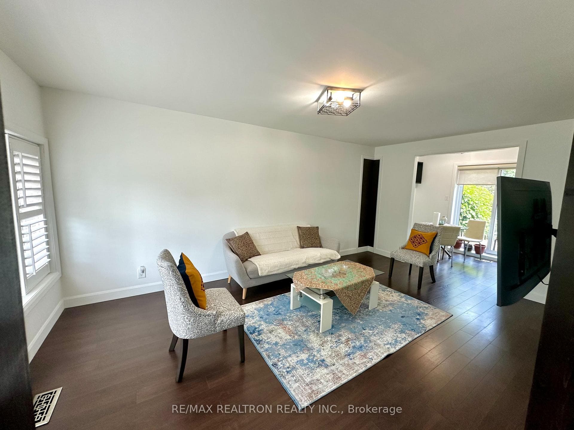 19 RICHARDSON Drive photo 2