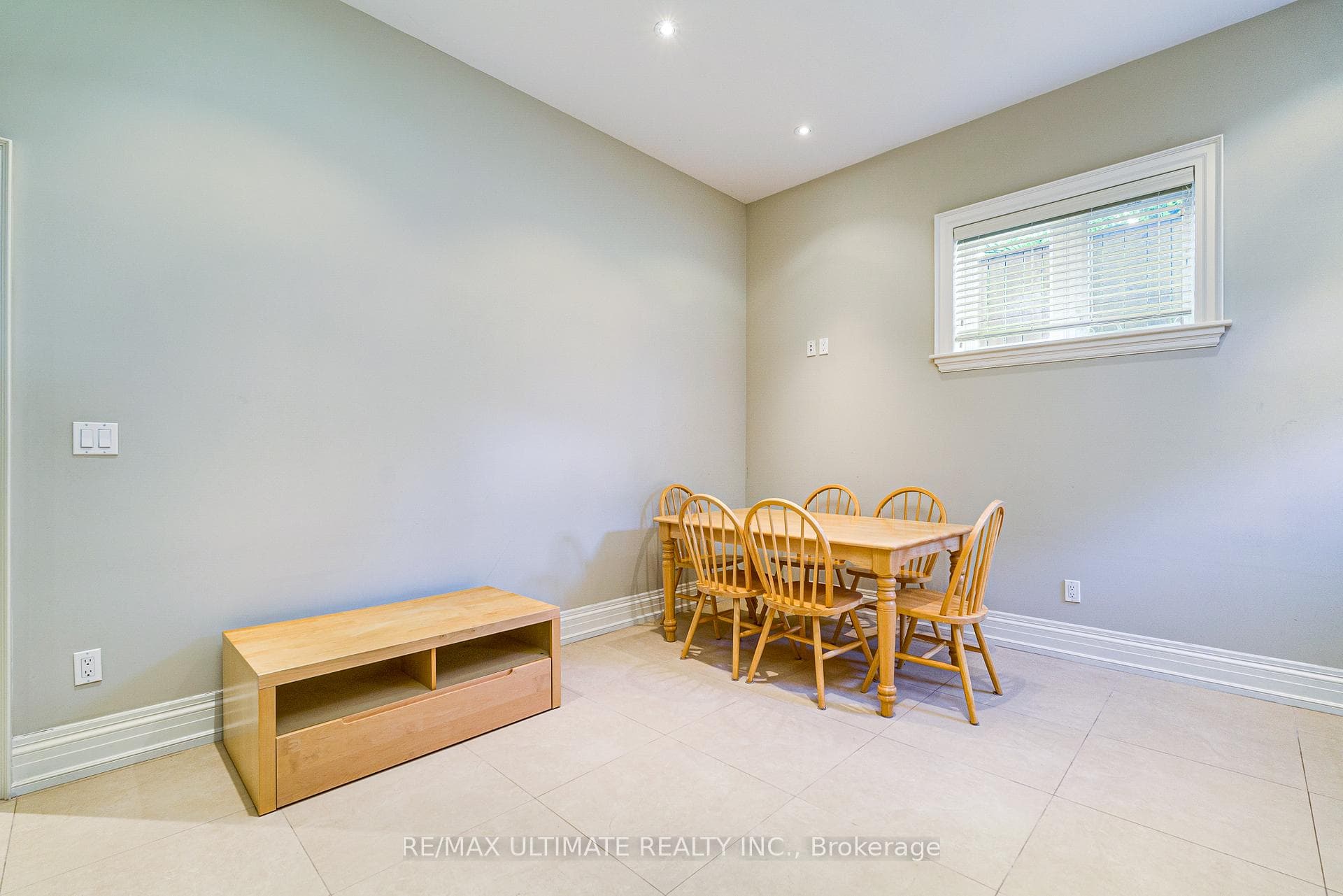 90 Howick Avenue photo 42