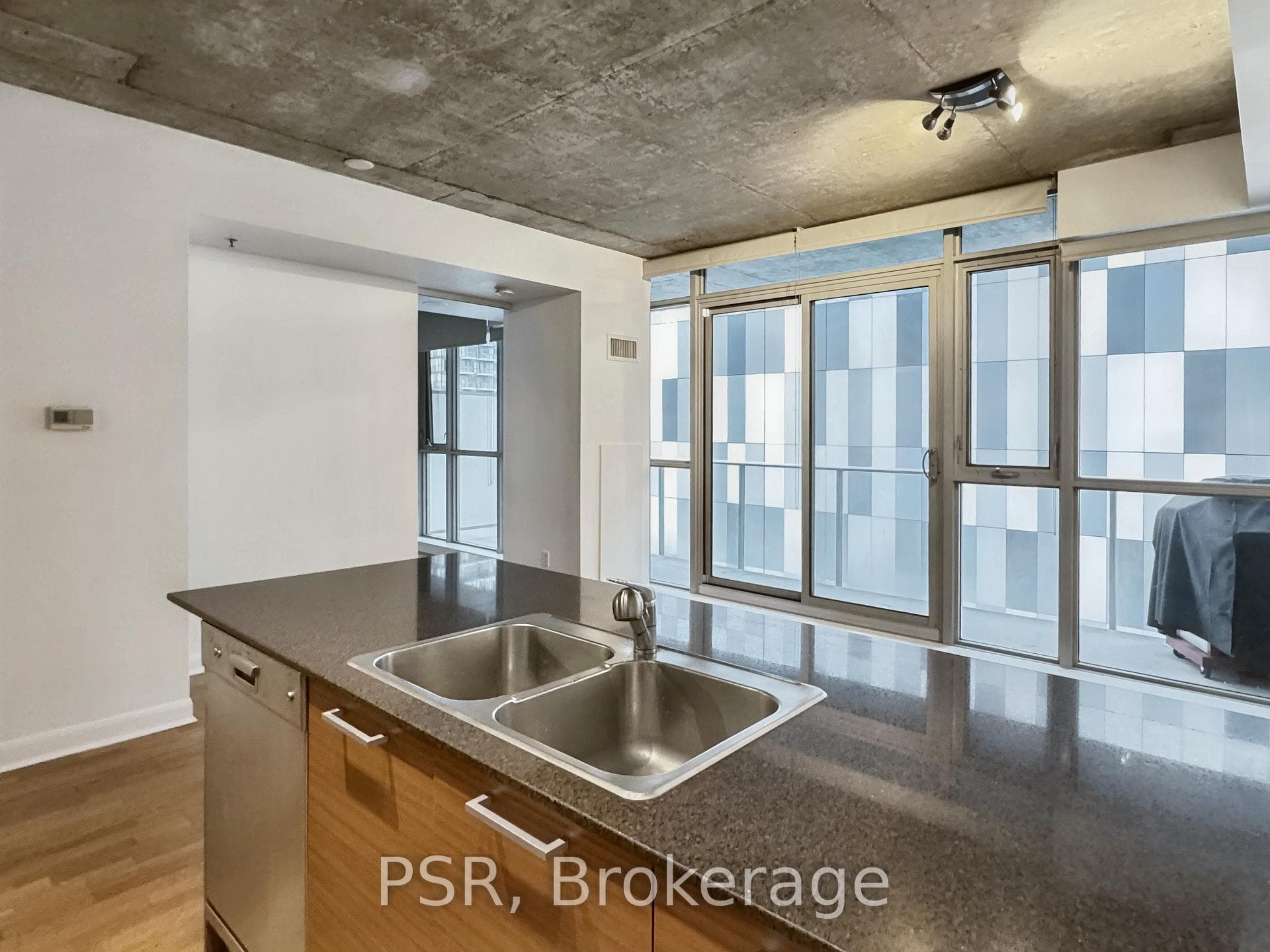 375 King Street Unit 2805 photo 10