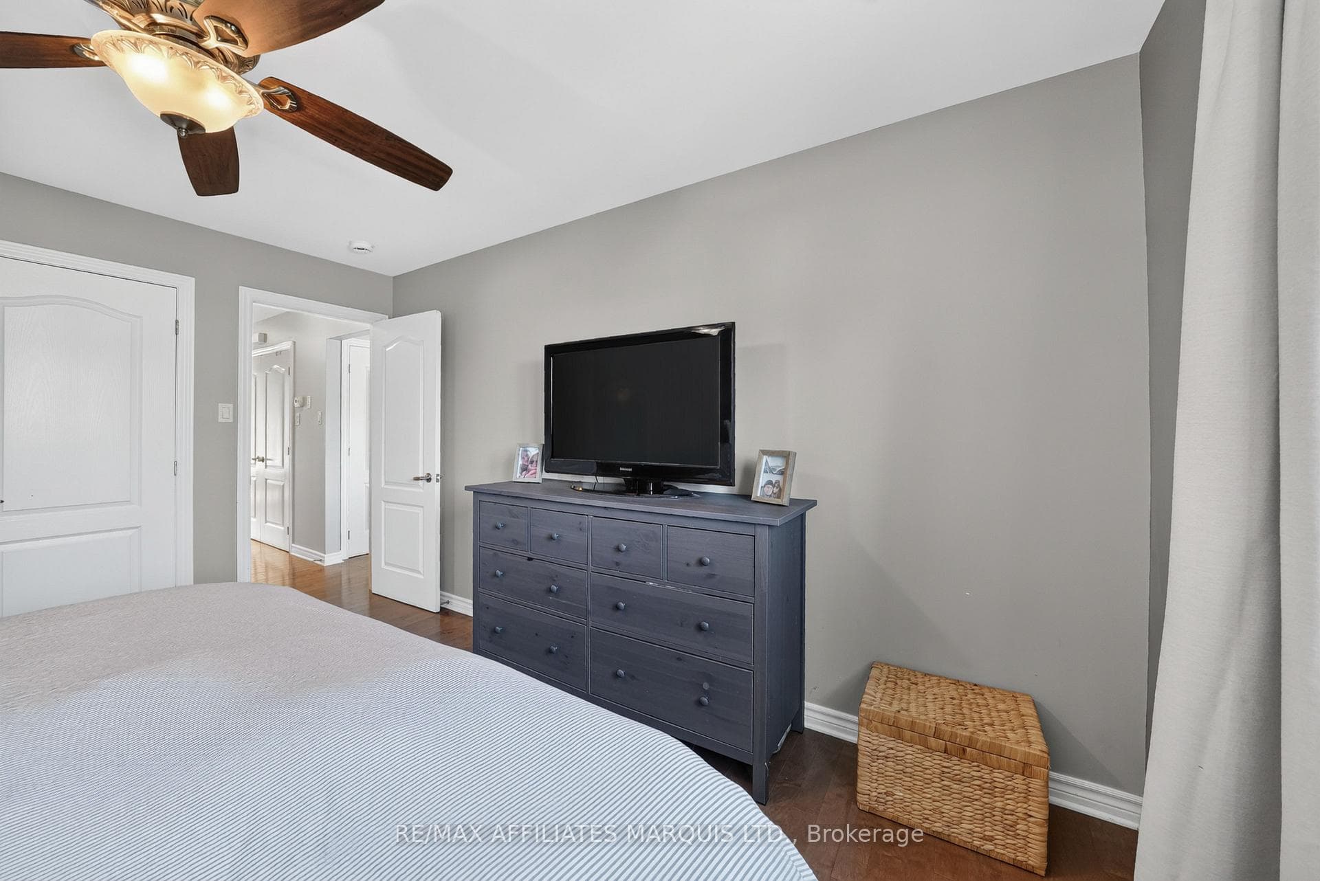 348 Glen Nora Drive photo 21