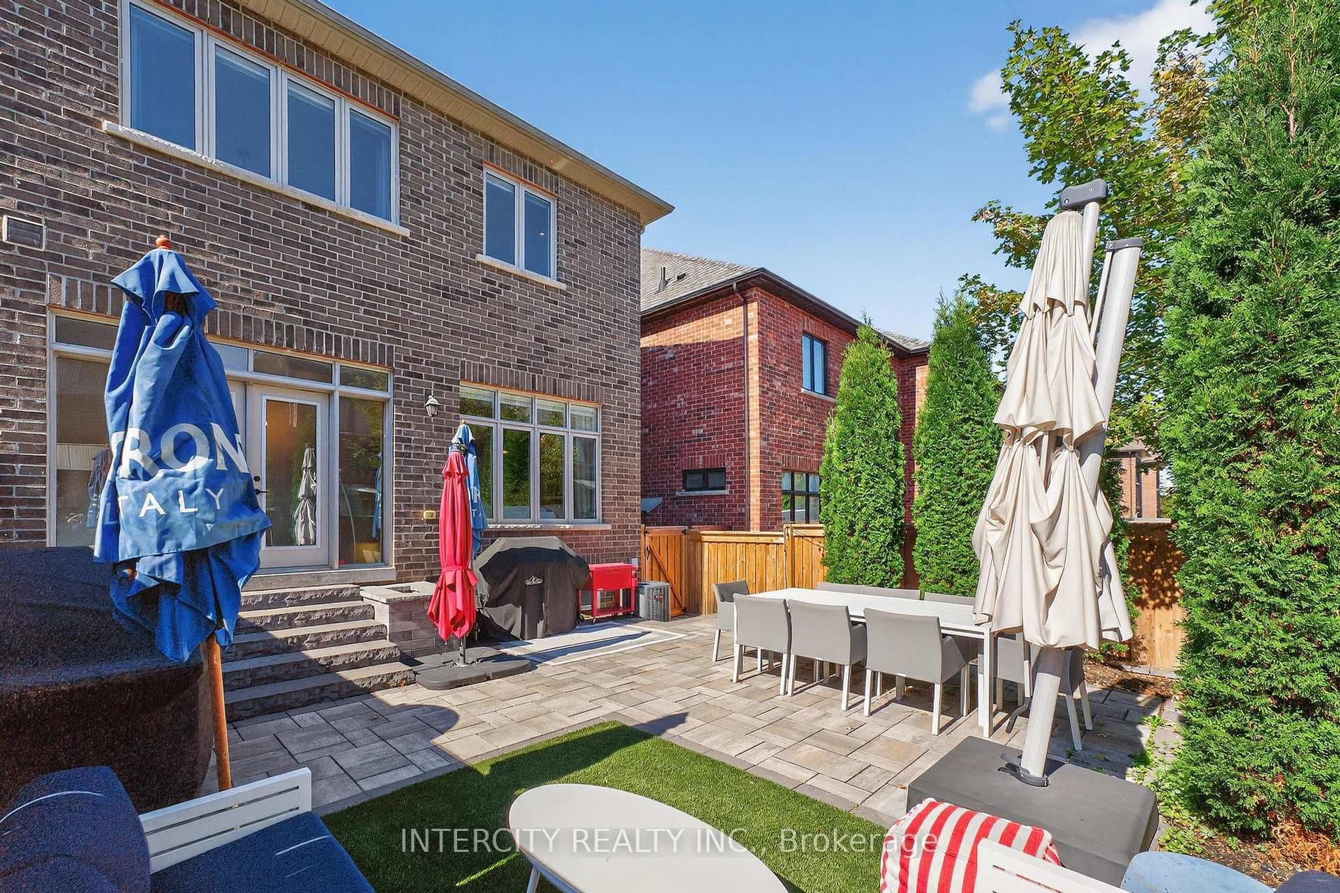 14 Great Heron Court photo 48
