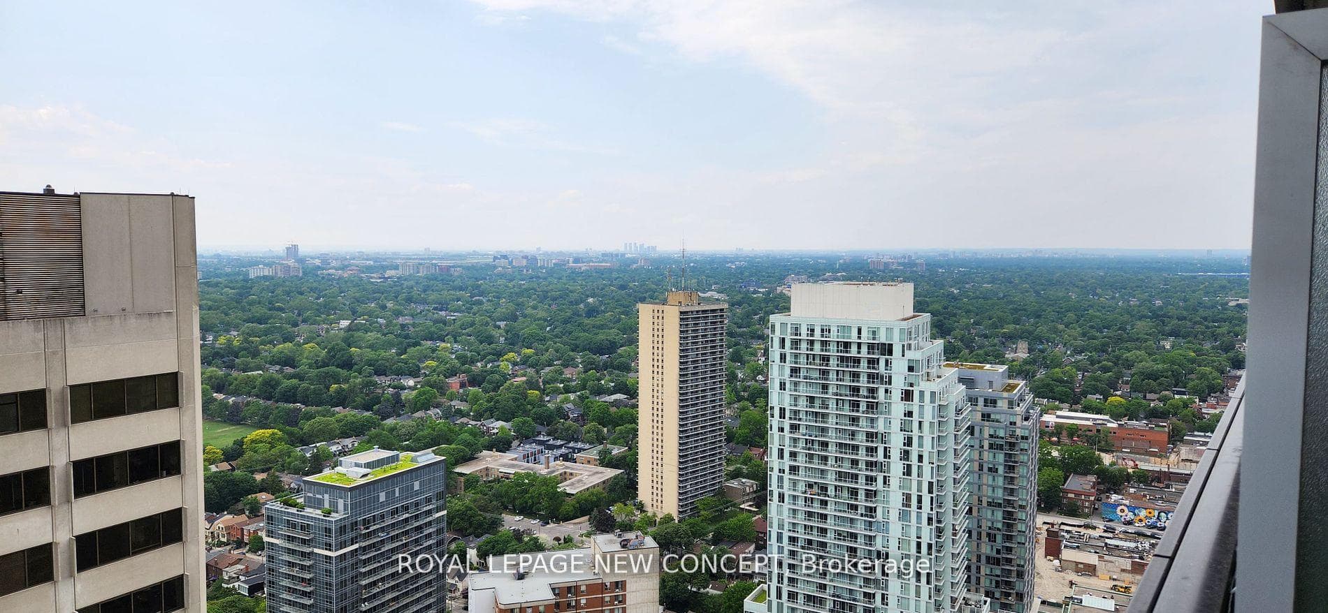 8 Eglinton Avenue Unit 3604 photo 15