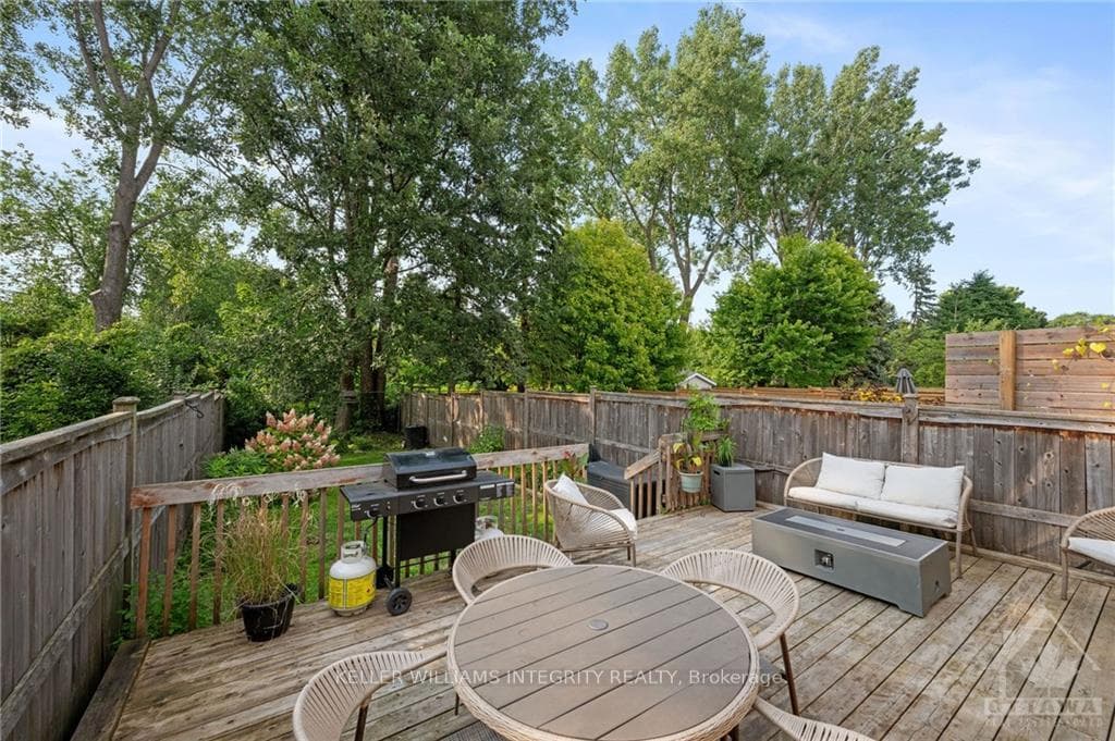 83 SPRINGWATER Drive photo 26