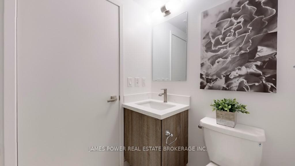 31 Tippett Road Unit 639 photo 21