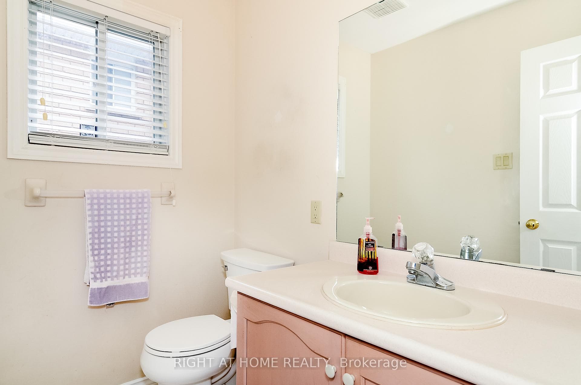 1321 Baseline Road photo 10