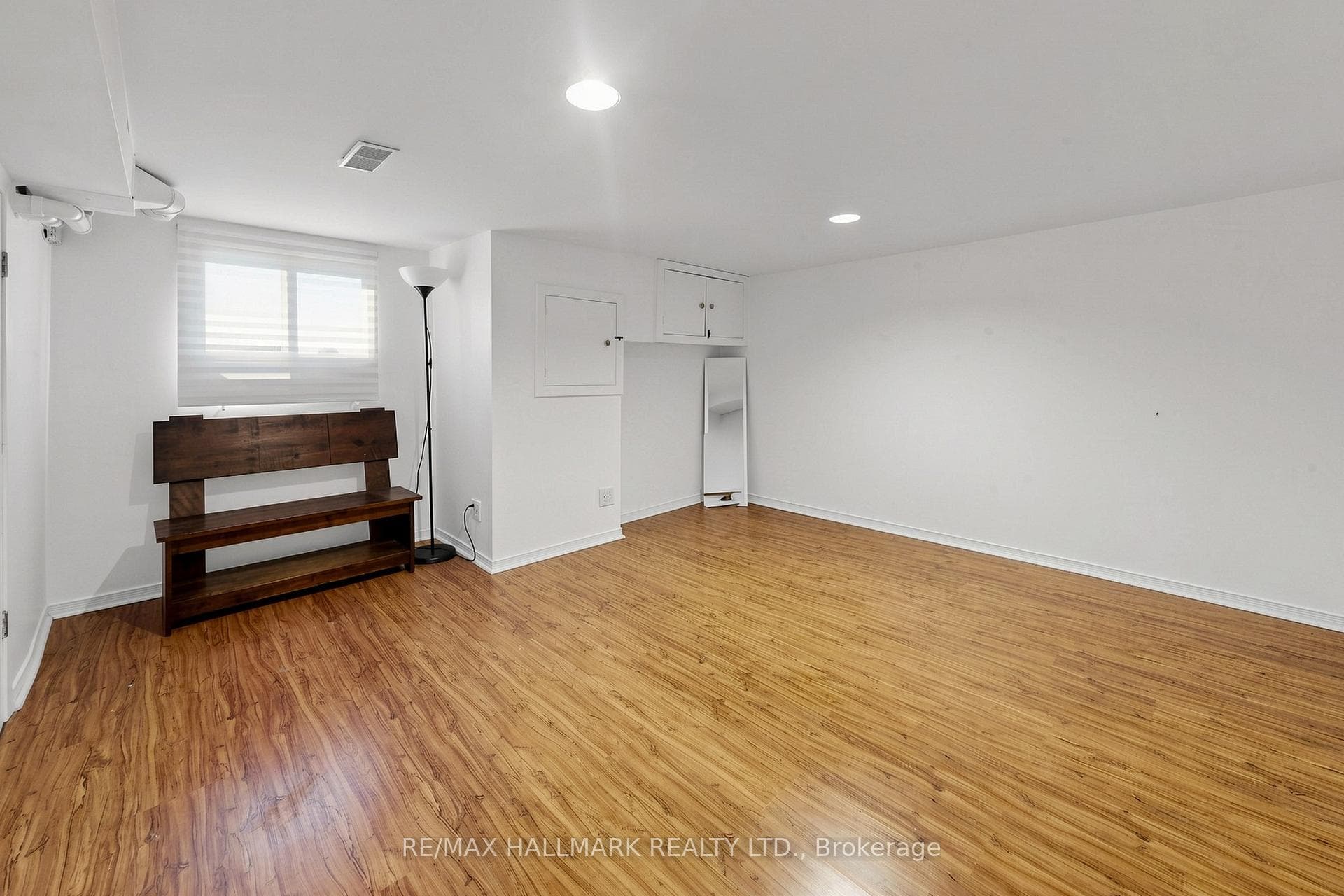 80 Manning Avenue photo 30