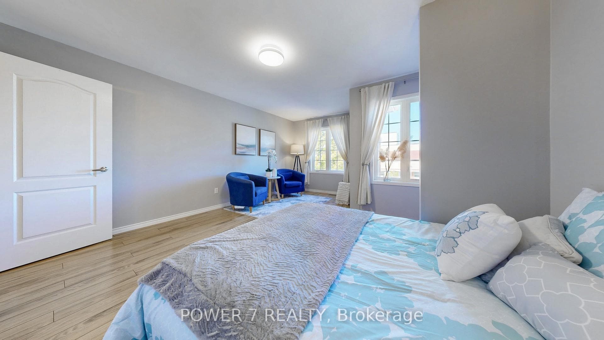 379 White's Hill Avenue photo 32