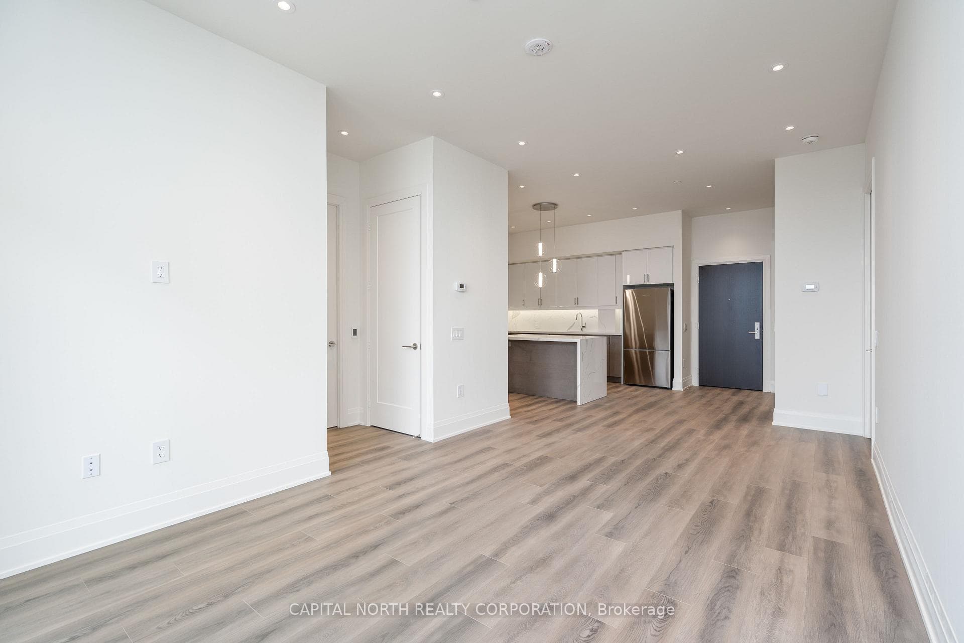 9000 Jane Street Unit 629 photo 17