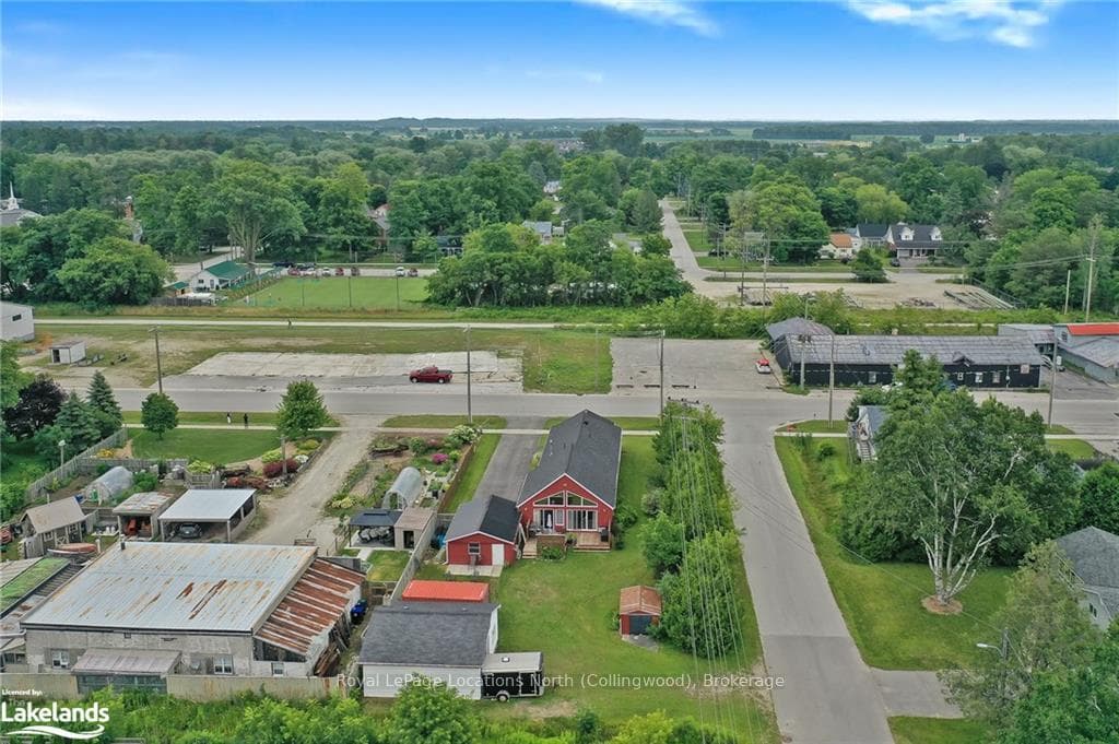 227 HURON Street photo 13
