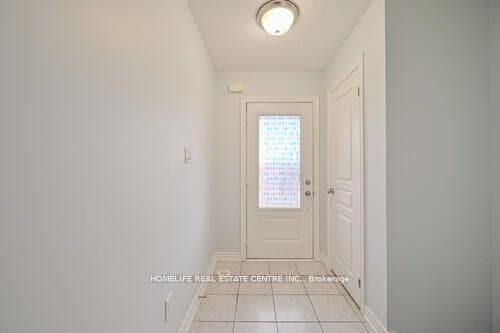 17 Cedarland Road photo 6