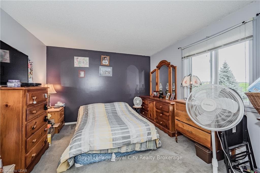 90 FERMAN Drive Unit 14 photo 13