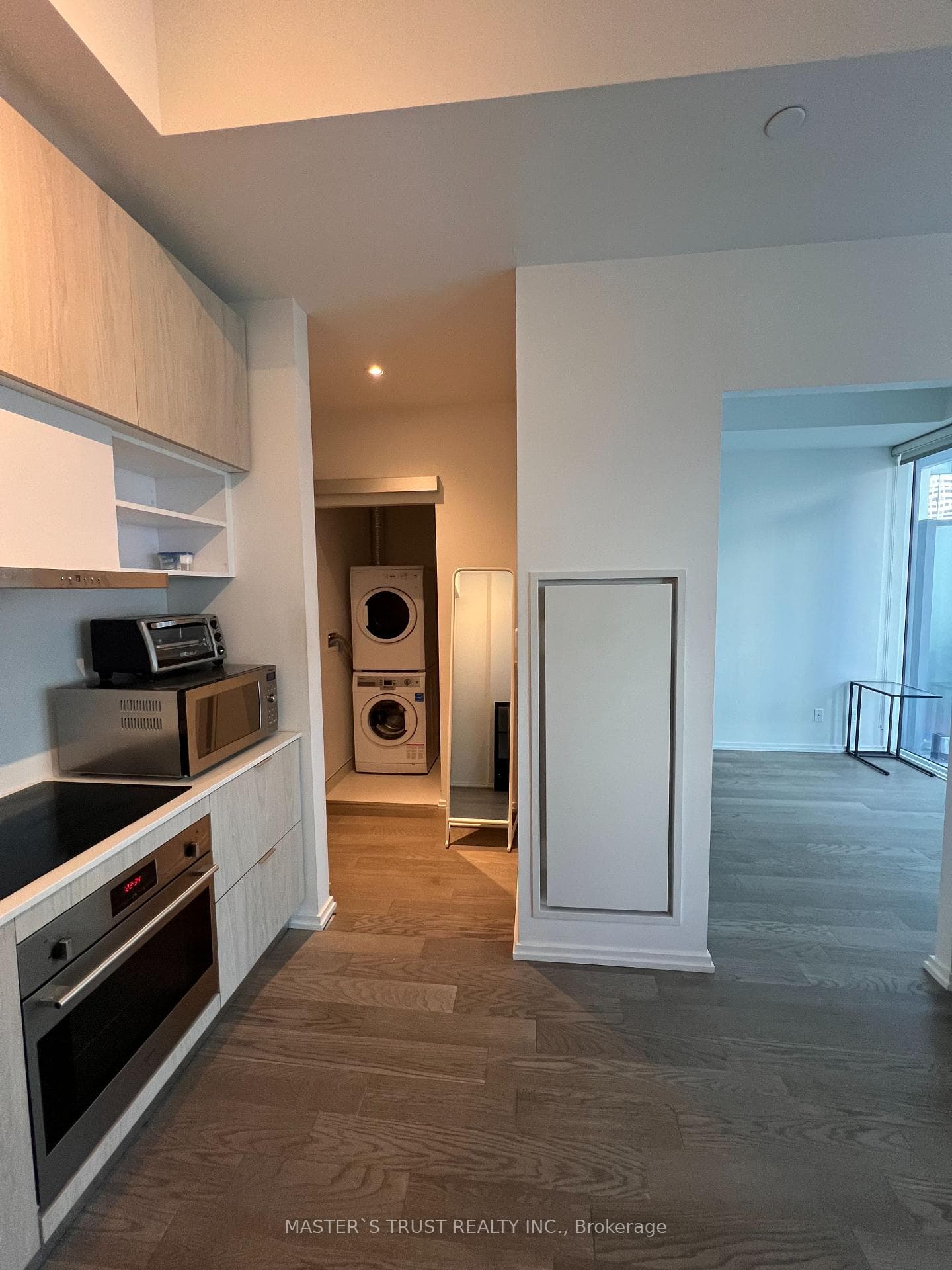 8 Hillsdale Avenue Unit 943 photo 6