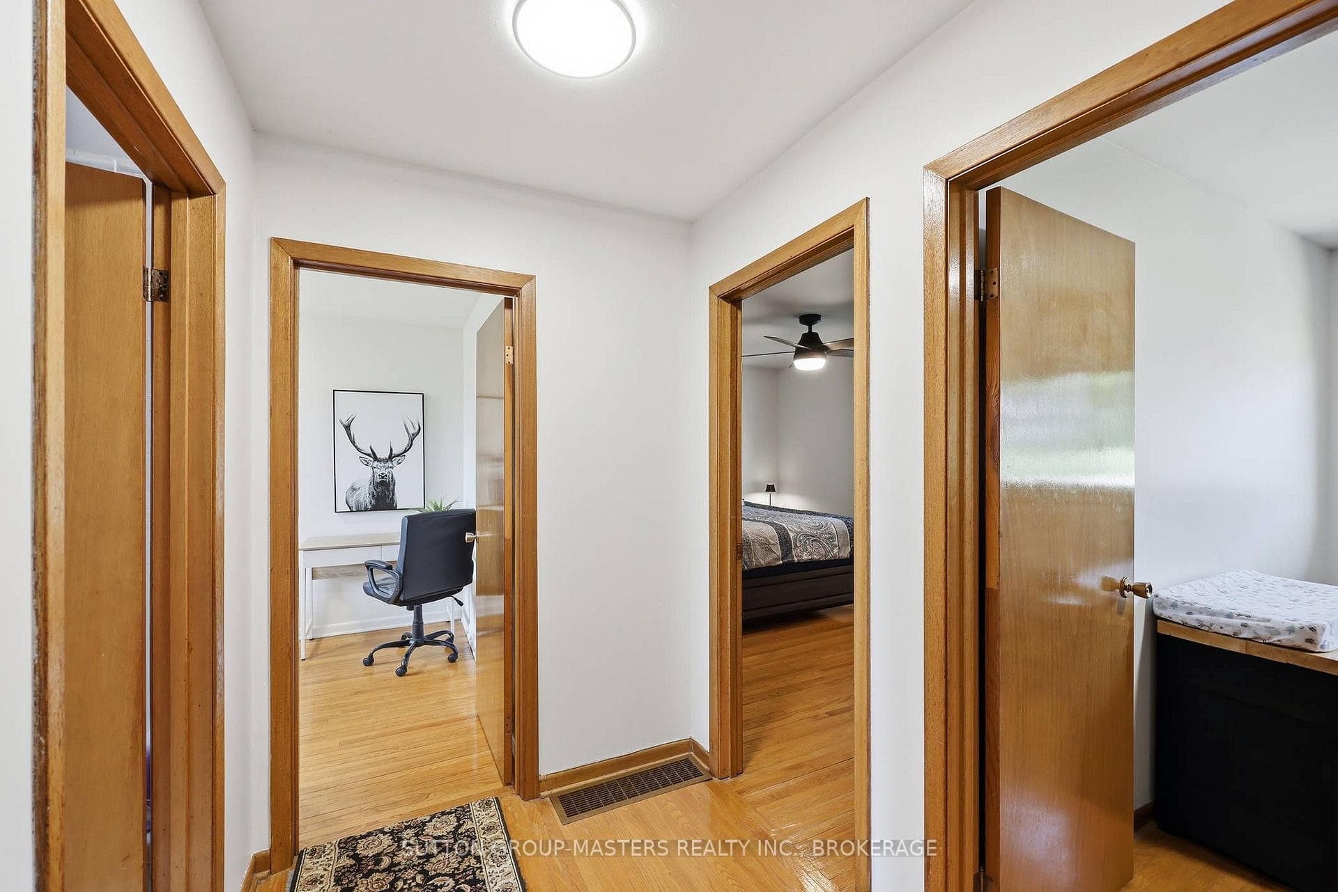 2212 Battersea Road photo 18