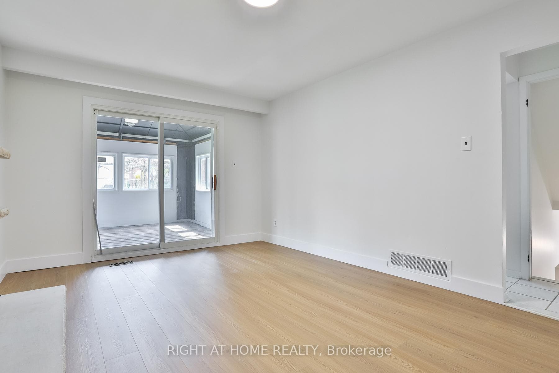 7 Charterhouse Road photo 18
