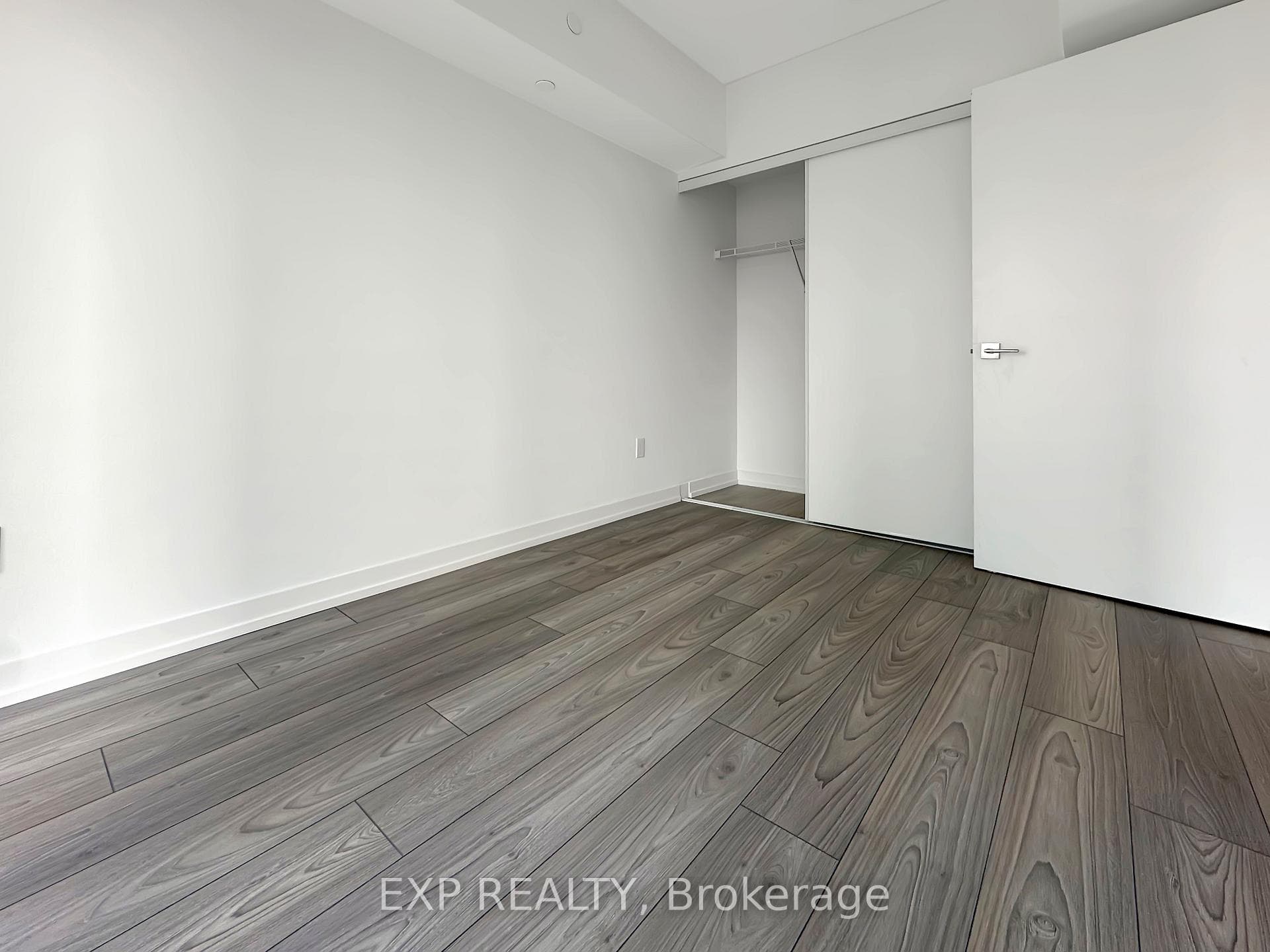82 Dalhousie Street Unit 3715 photo 6
