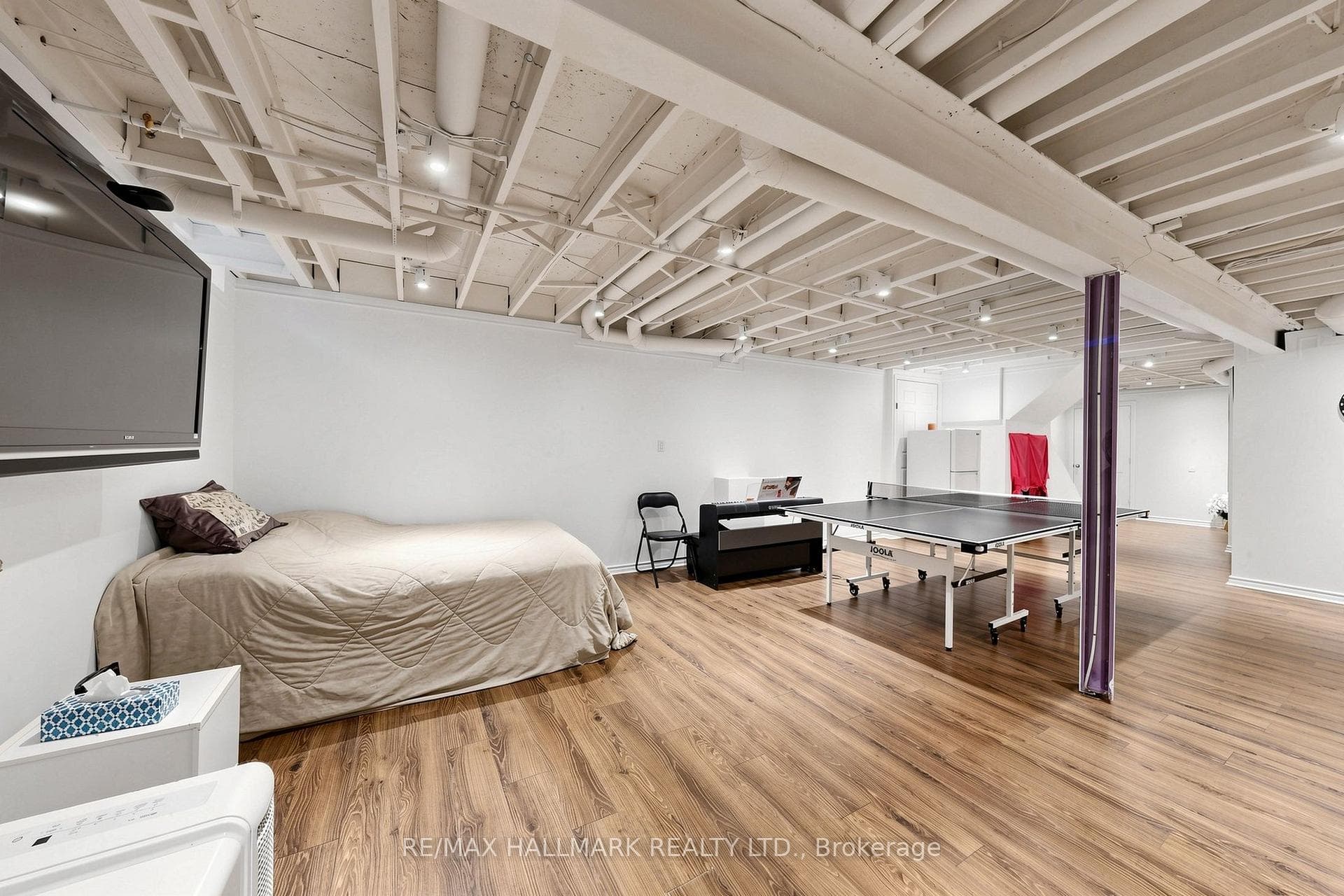 14 Kerr Lane photo 34