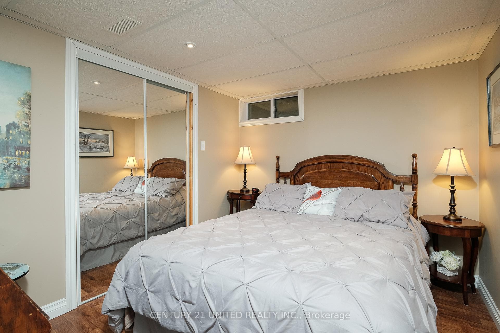 535 Garside Drive photo 27