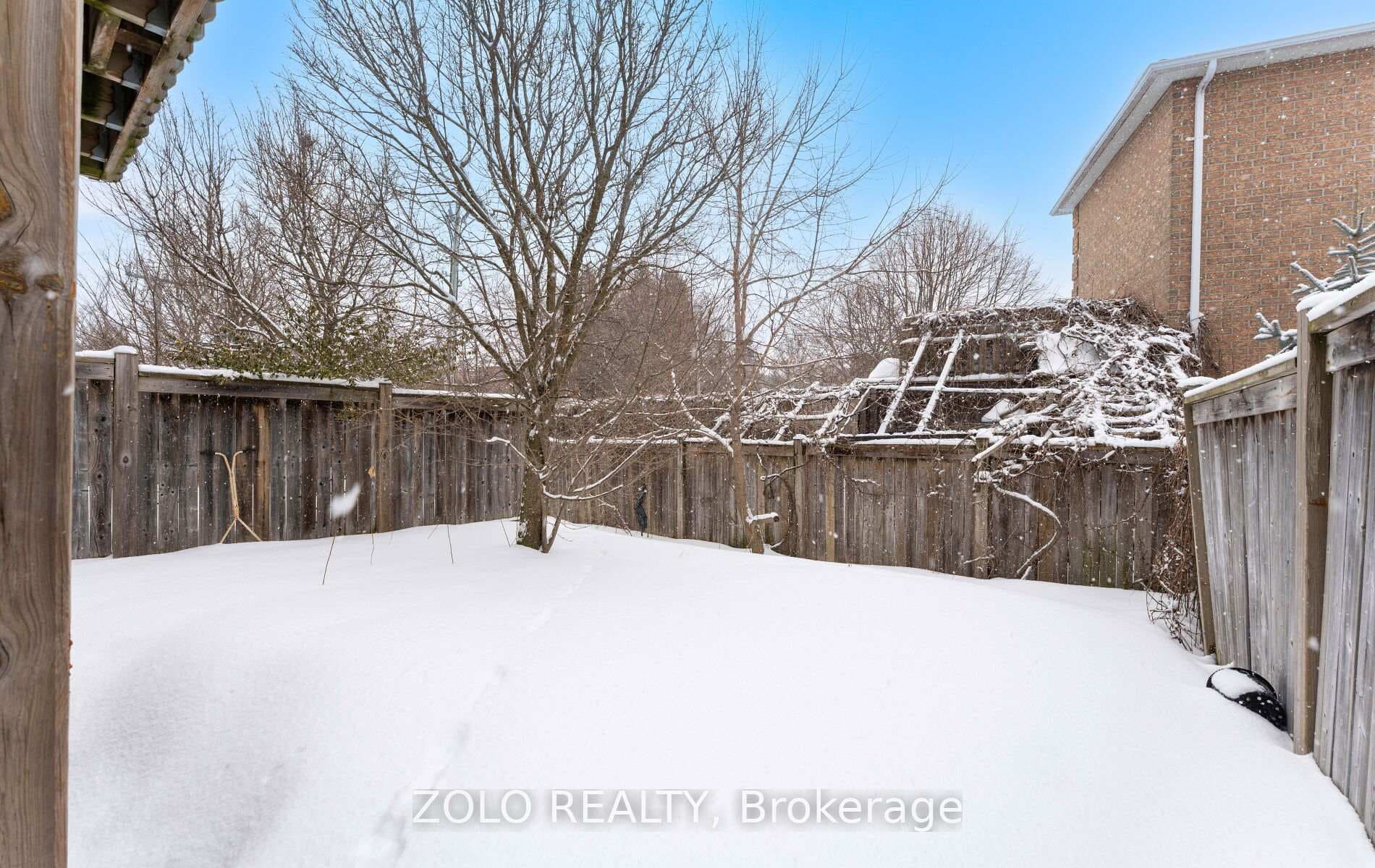 8 Burgon Place photo 48