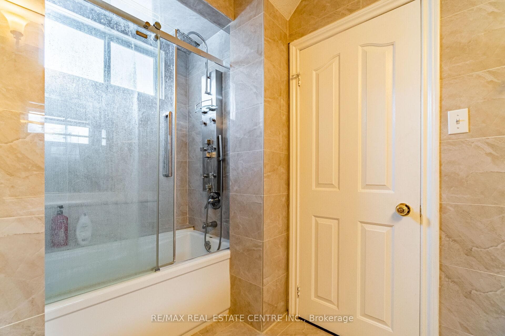 8681 Canyon Road photo 32