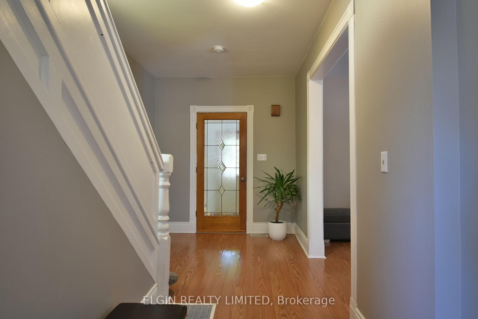 48 Edward Street photo 12