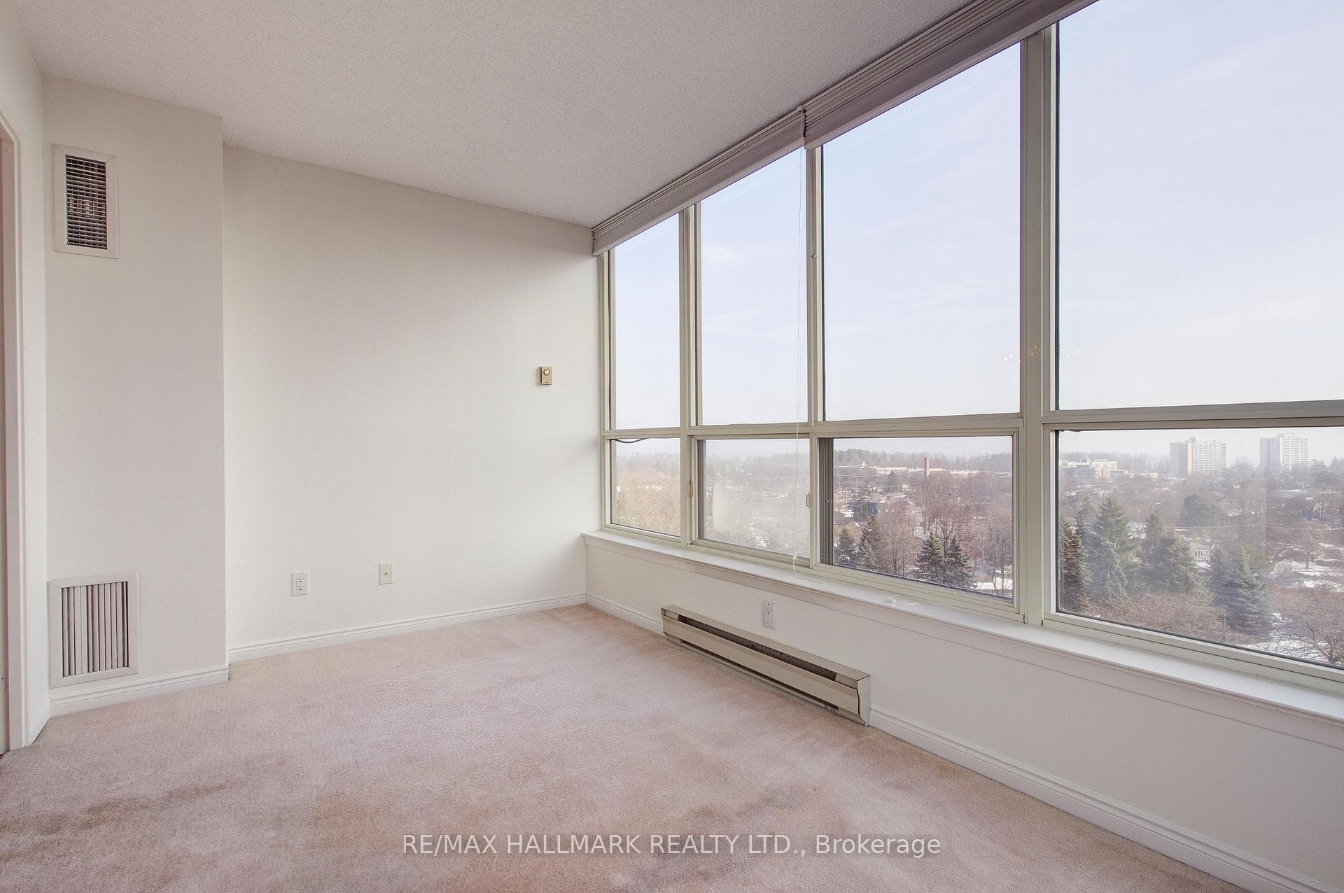 20 Guildwood Parkway Unit 713 photo 29