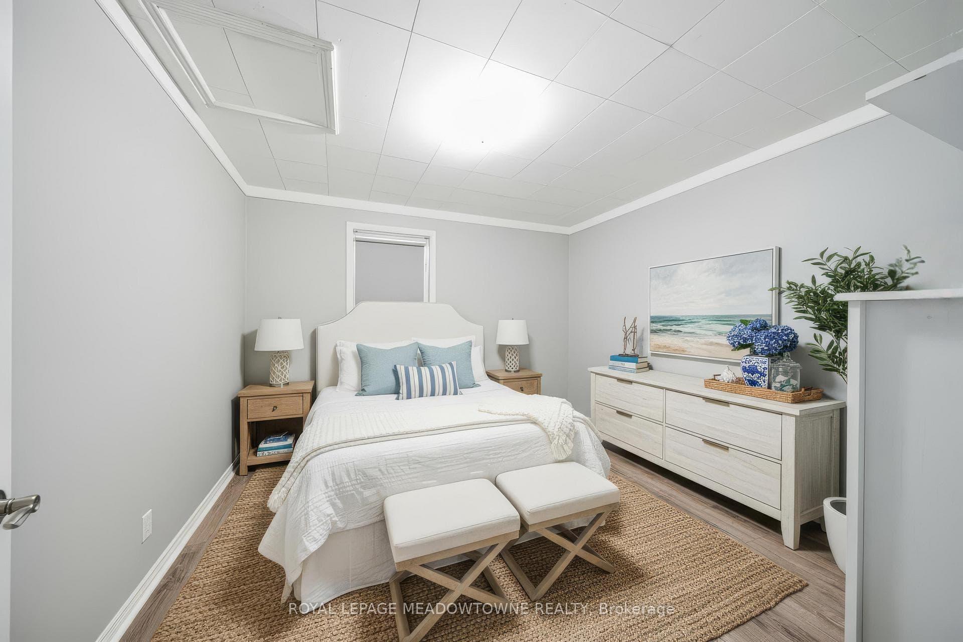 bedroom main house