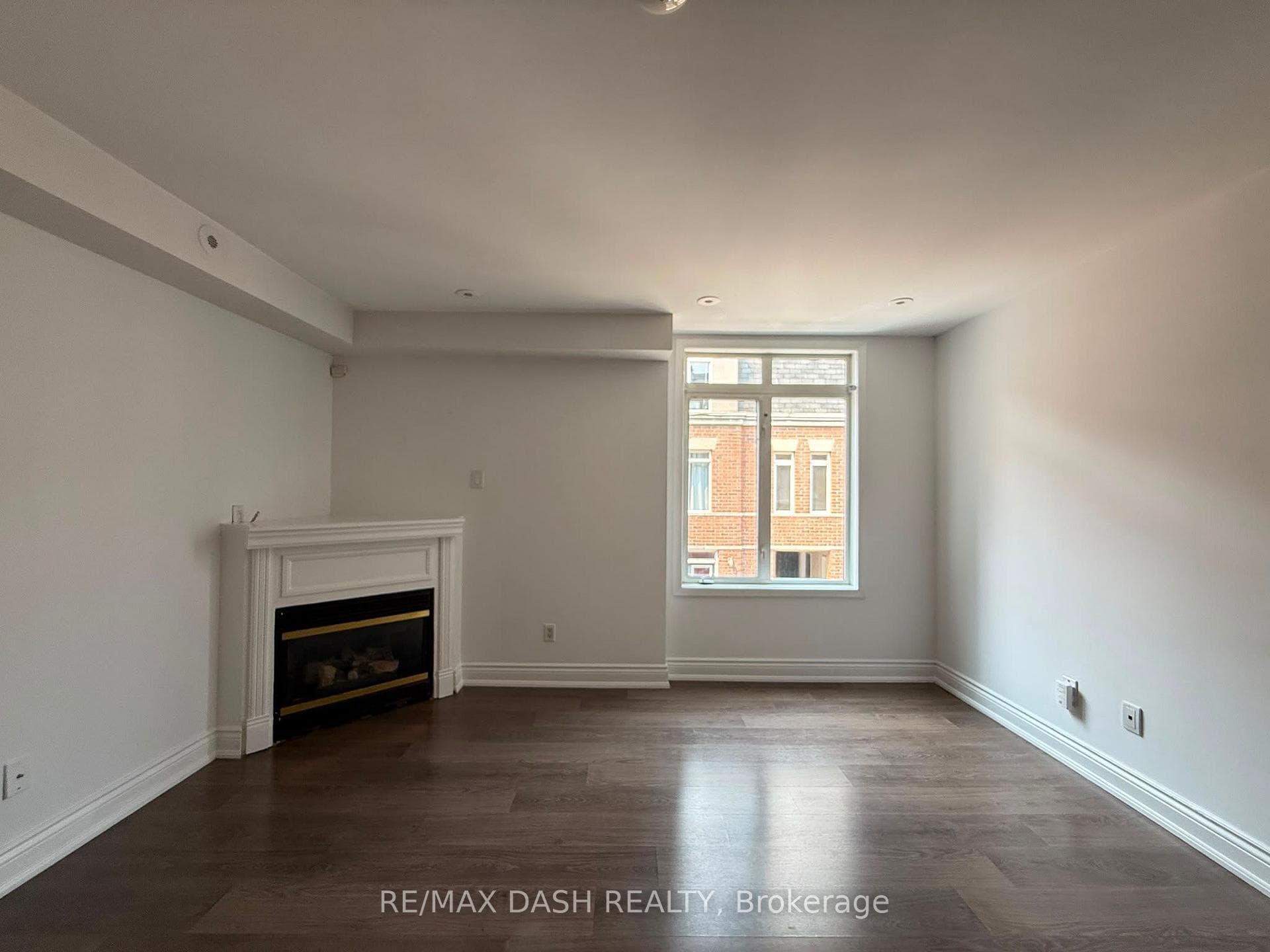 415 Jarvis Street Unit 342 photo 10