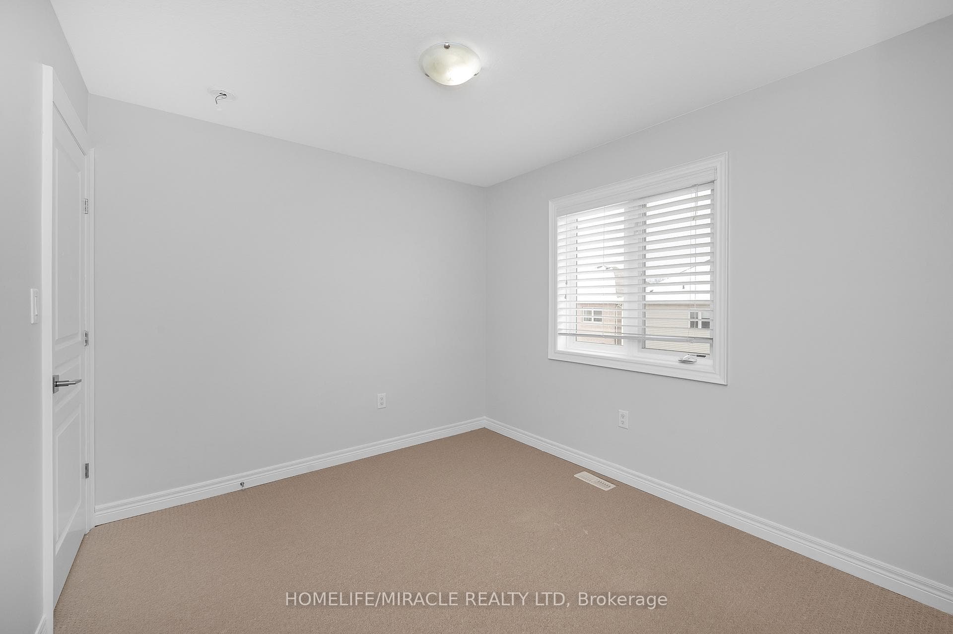 38 Sexton Crescent photo 30