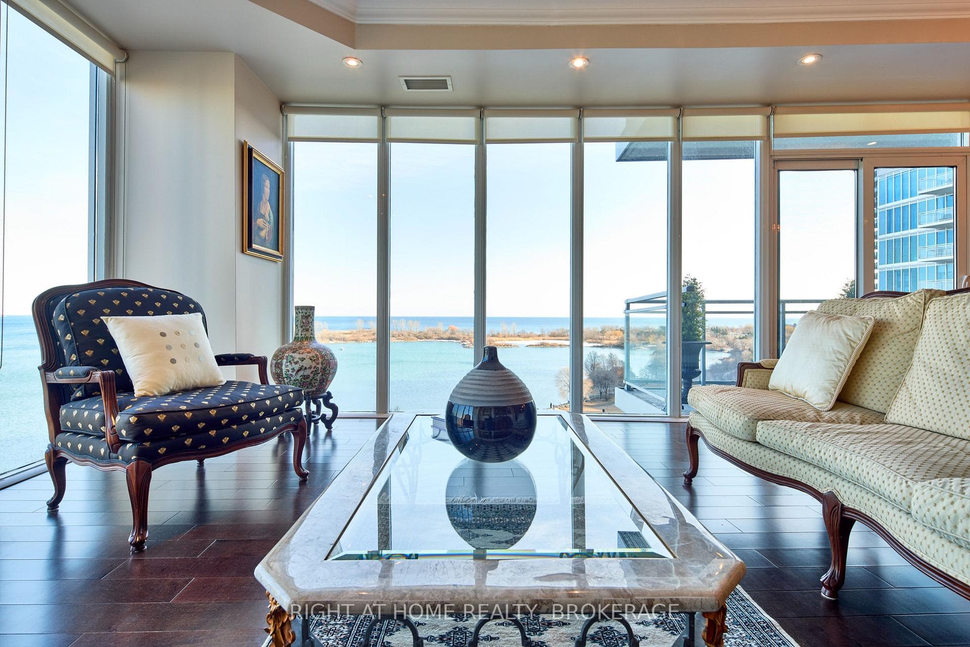 58 Marine Parade Drive Unit 804 photo 8