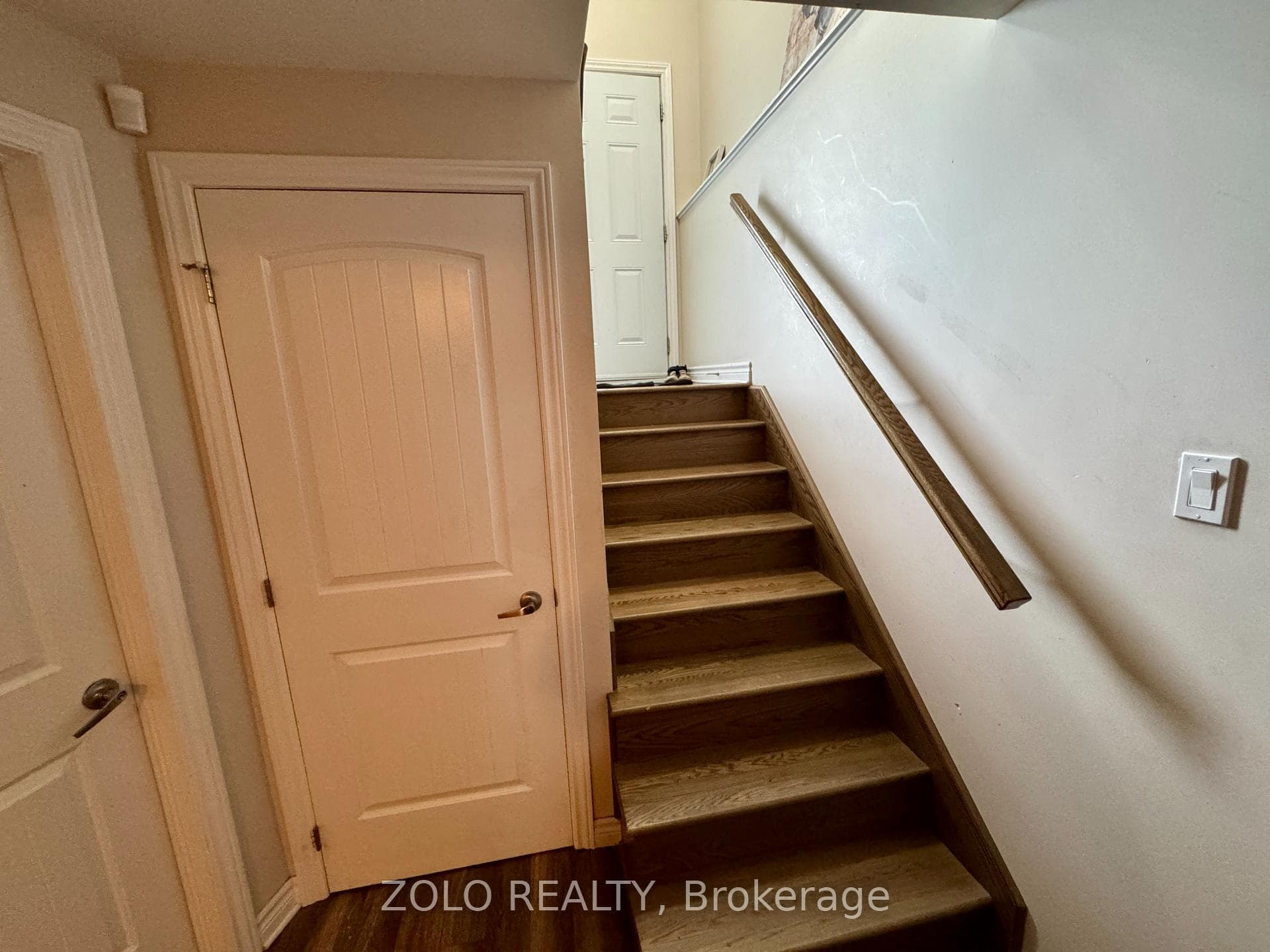 172 Bellwood Drive photo 7