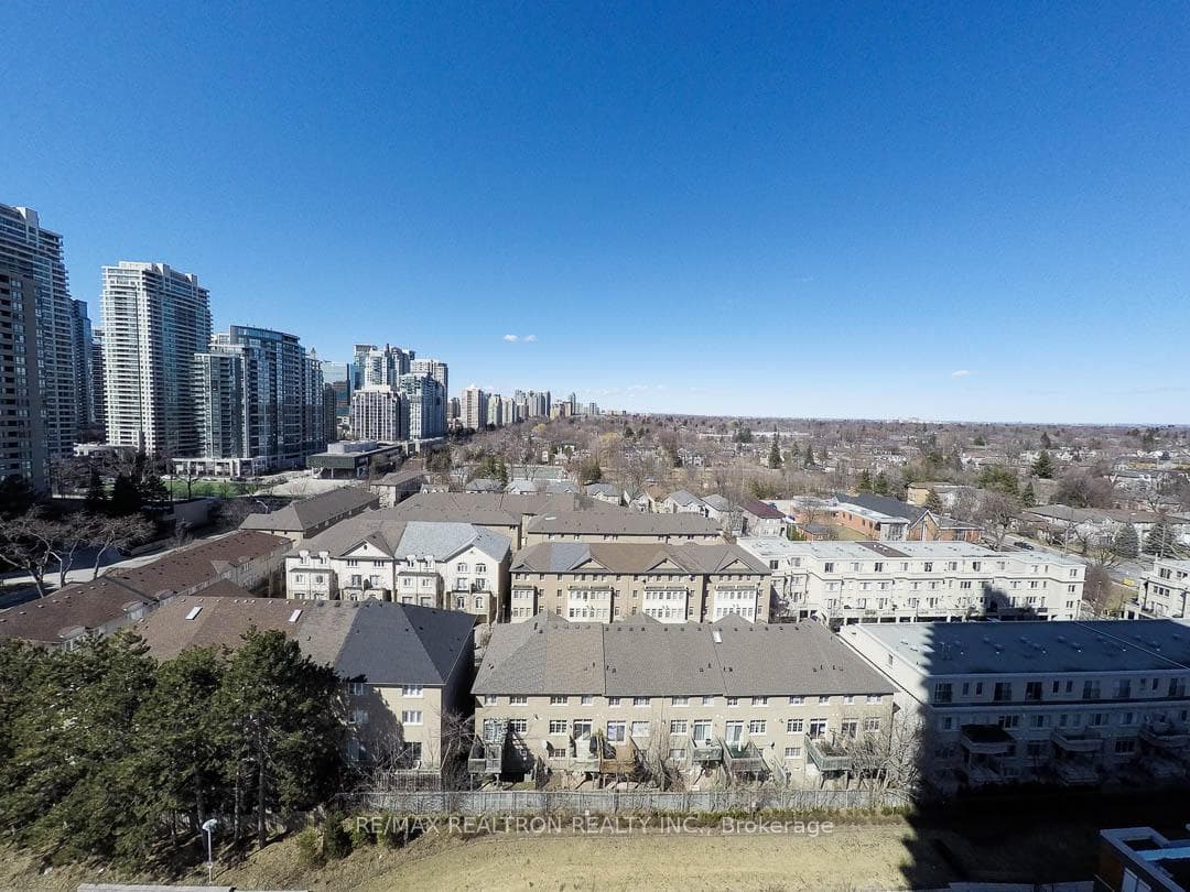 88 Sheppard Avenue Unit 1408 photo 10