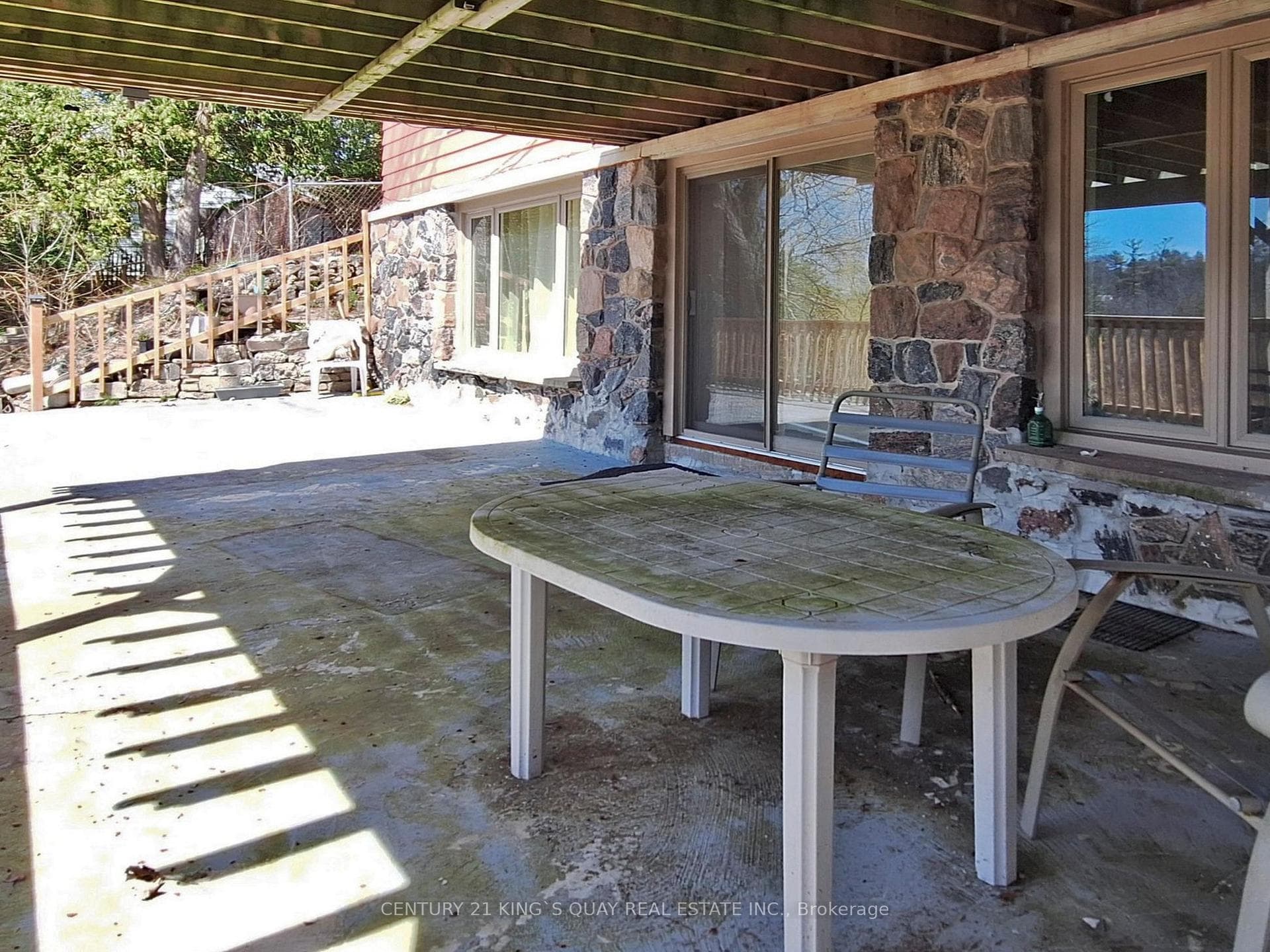 108 Riverbank Drive photo 25