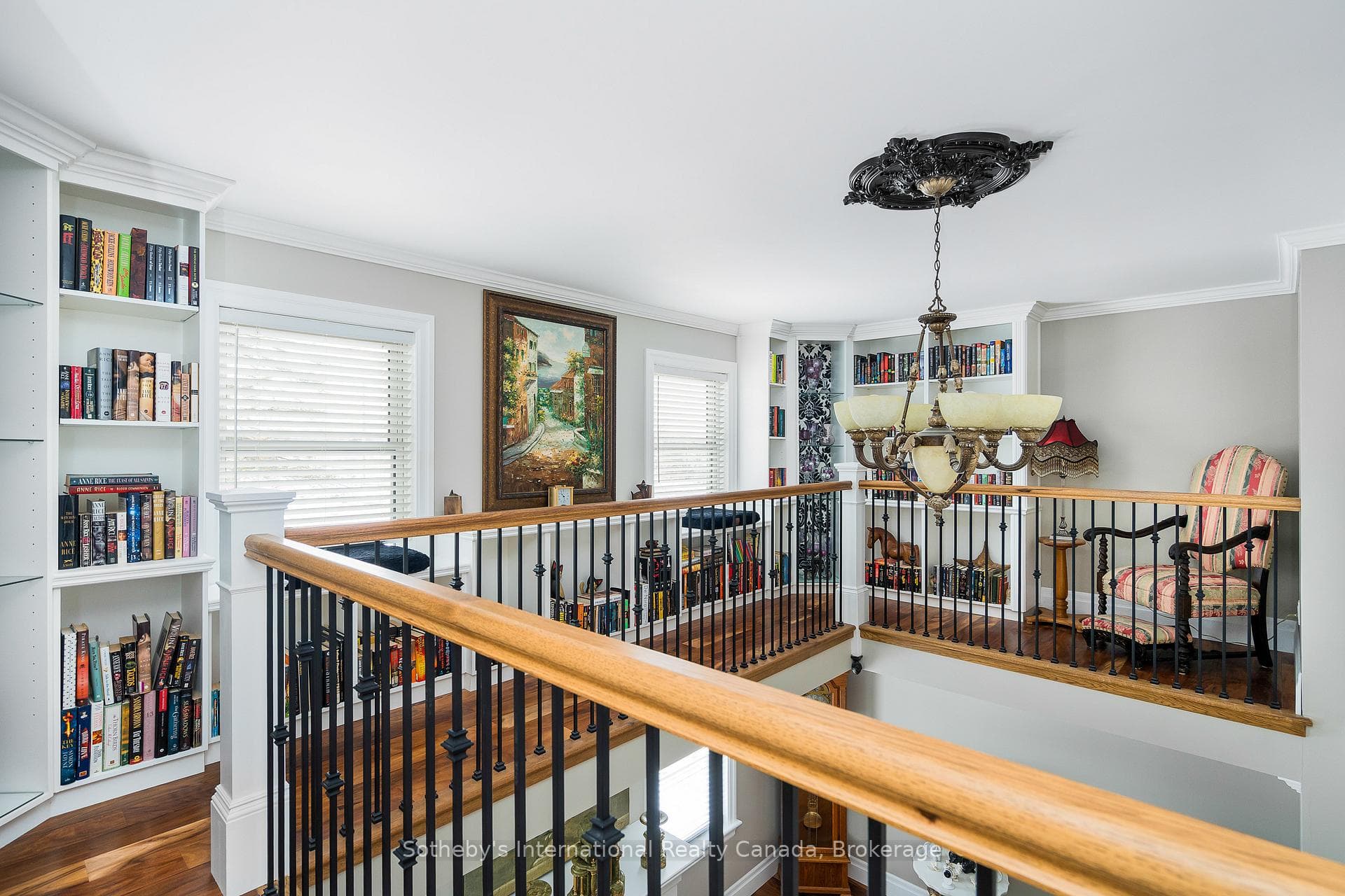 Bright & Cozy Upper Level Library