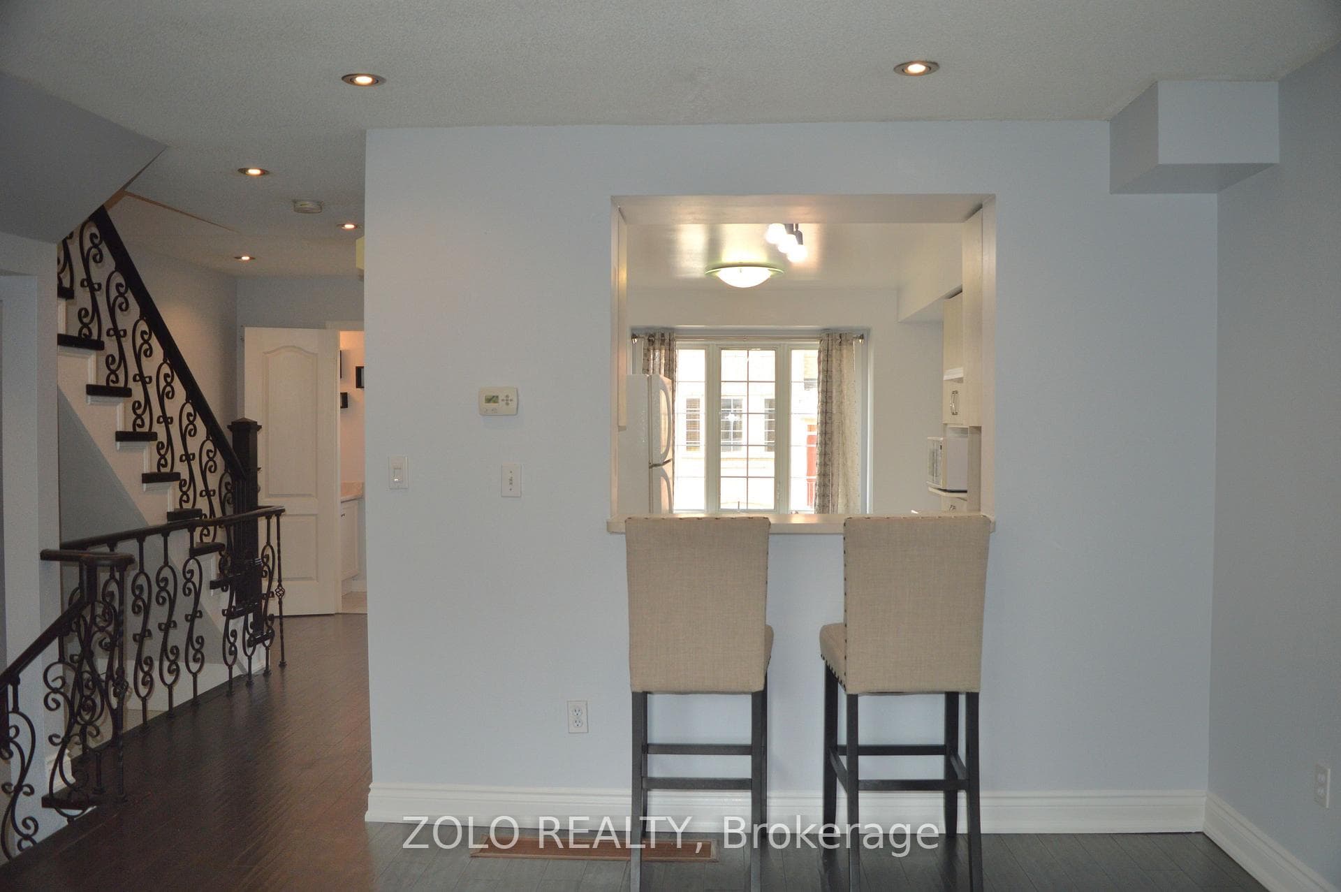 80 Acorn Place Unit 29 photo 8