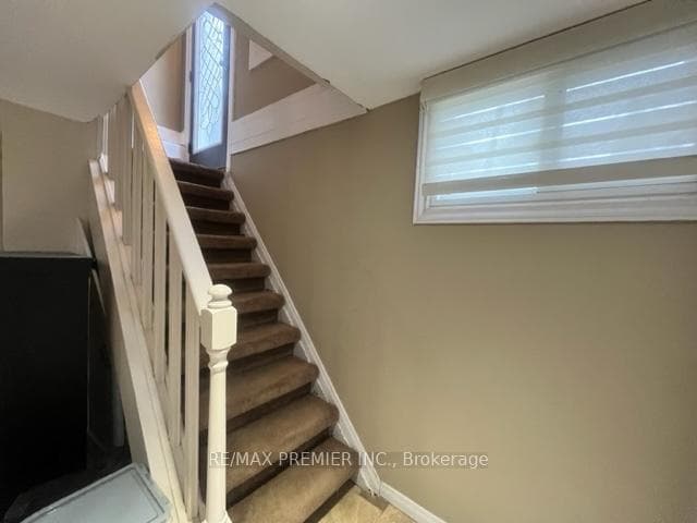 115 Raglan Street photo 27